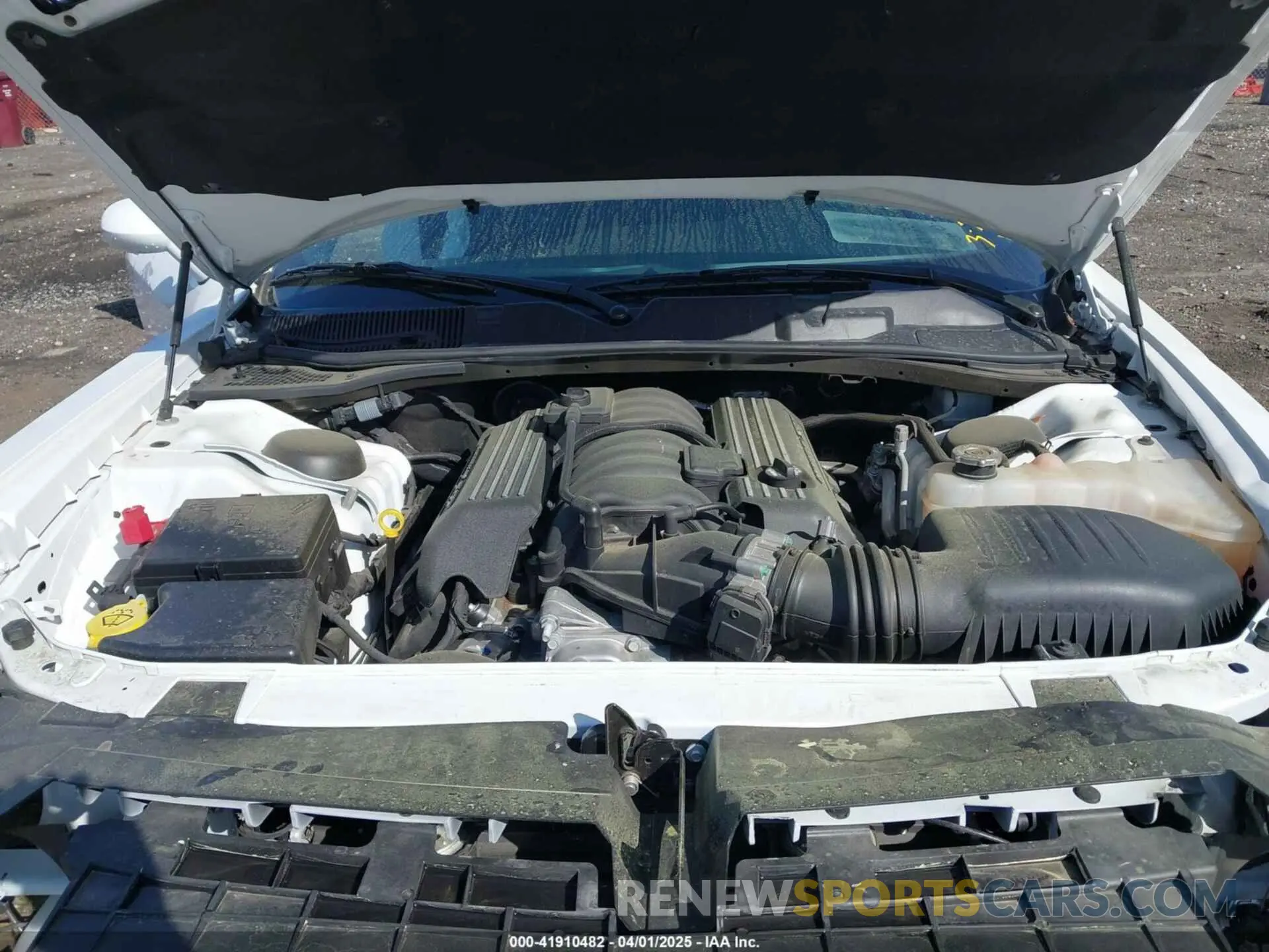 10 Photograph of a damaged car 2C3CDZFJ0MH646070 DODGE CHALLENGER 2021