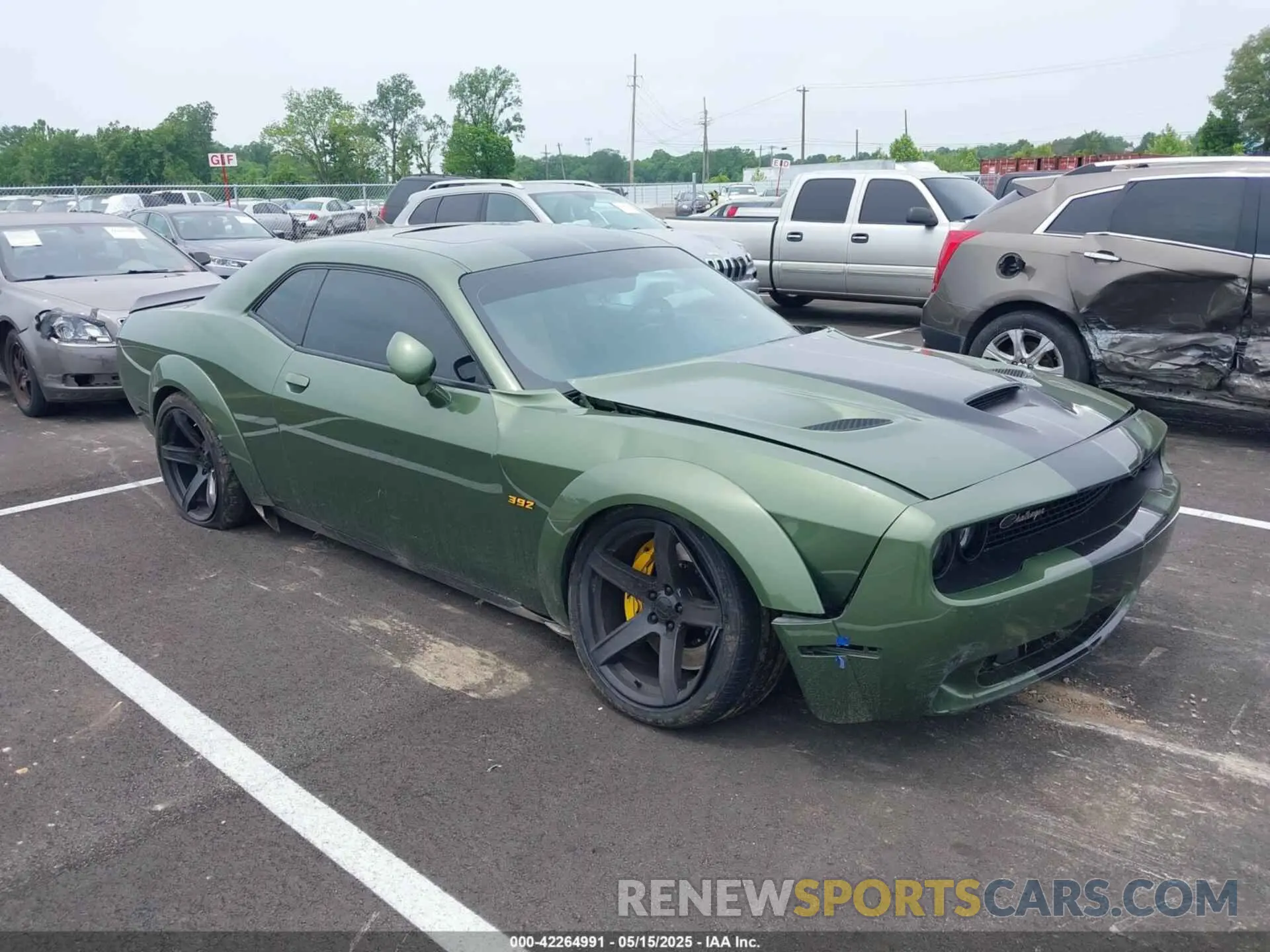 1 Photograph of a damaged car 2C3CDZFJ2MH559741 DODGE CHALLENGER 2021