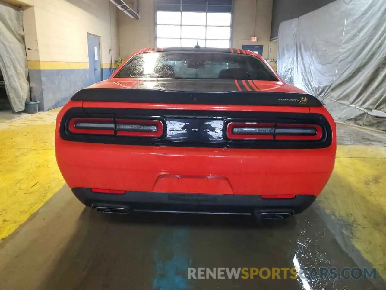 6 Photograph of a damaged car 2C3CDZFJ4MH514476 DODGE CHALLENGER 2021