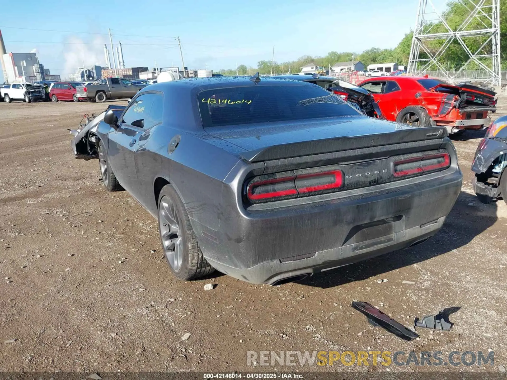 3 Фотография поврежденного автомобиля 2C3CDZFJ4MH673708 DODGE CHALLENGER 2021