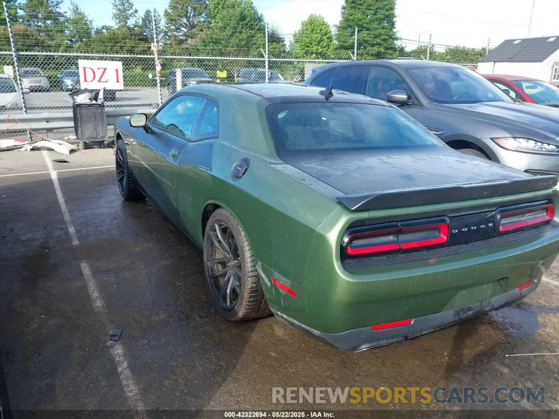 3 Photograph of a damaged car 2C3CDZFJ5MH610147 DODGE CHALLENGER 2021