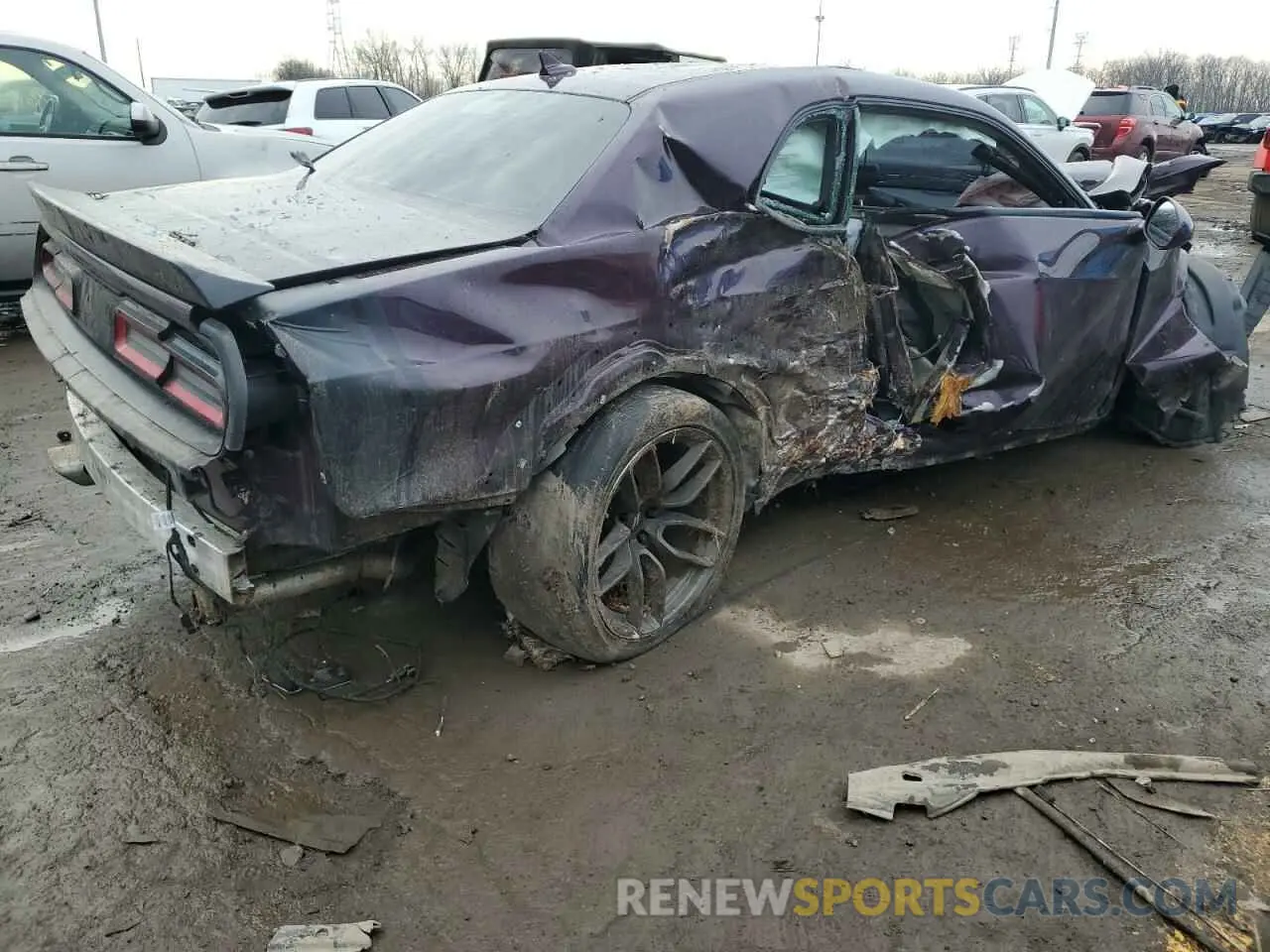 3 Photograph of a damaged car 2C3CDZFJ6MH510414 DODGE CHALLENGER 2021