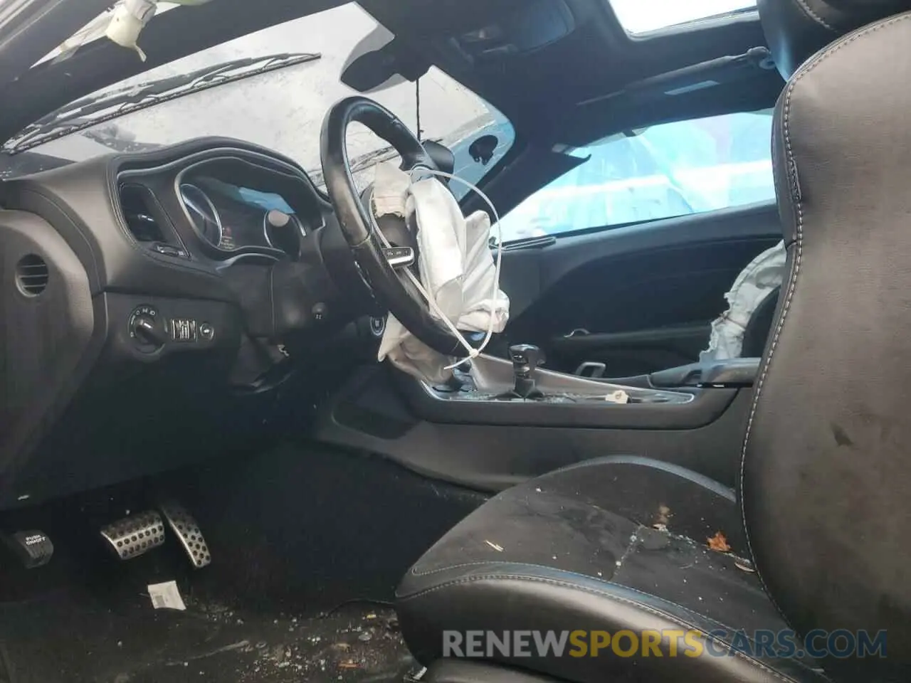 7 Photograph of a damaged car 2C3CDZFJ6MH510414 DODGE CHALLENGER 2021