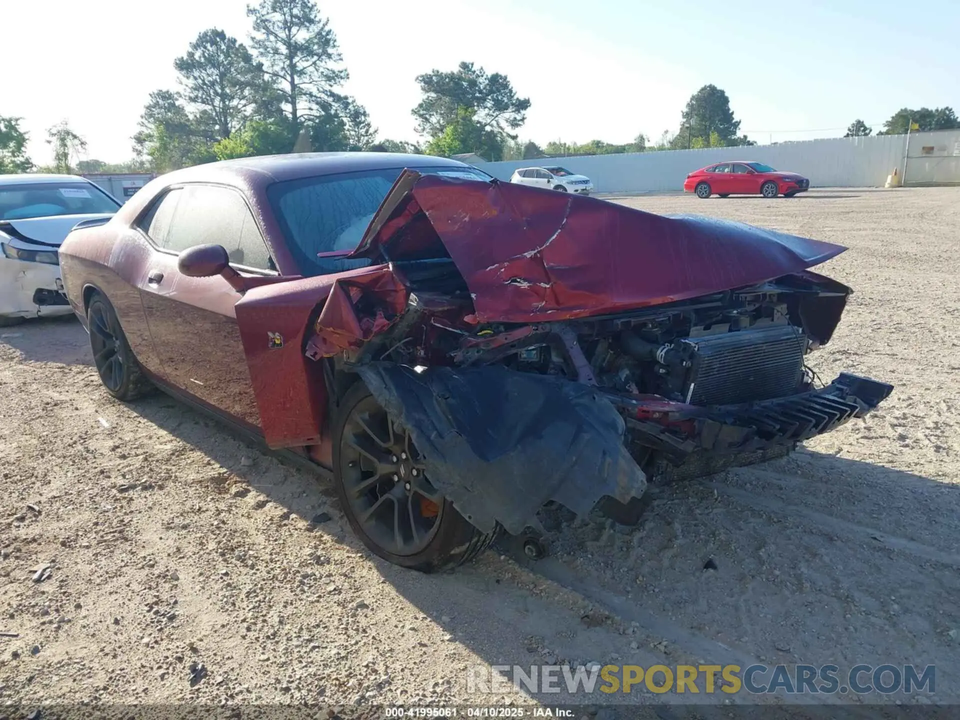1 Photograph of a damaged car 2C3CDZFJ6MH537693 DODGE CHALLENGER 2021