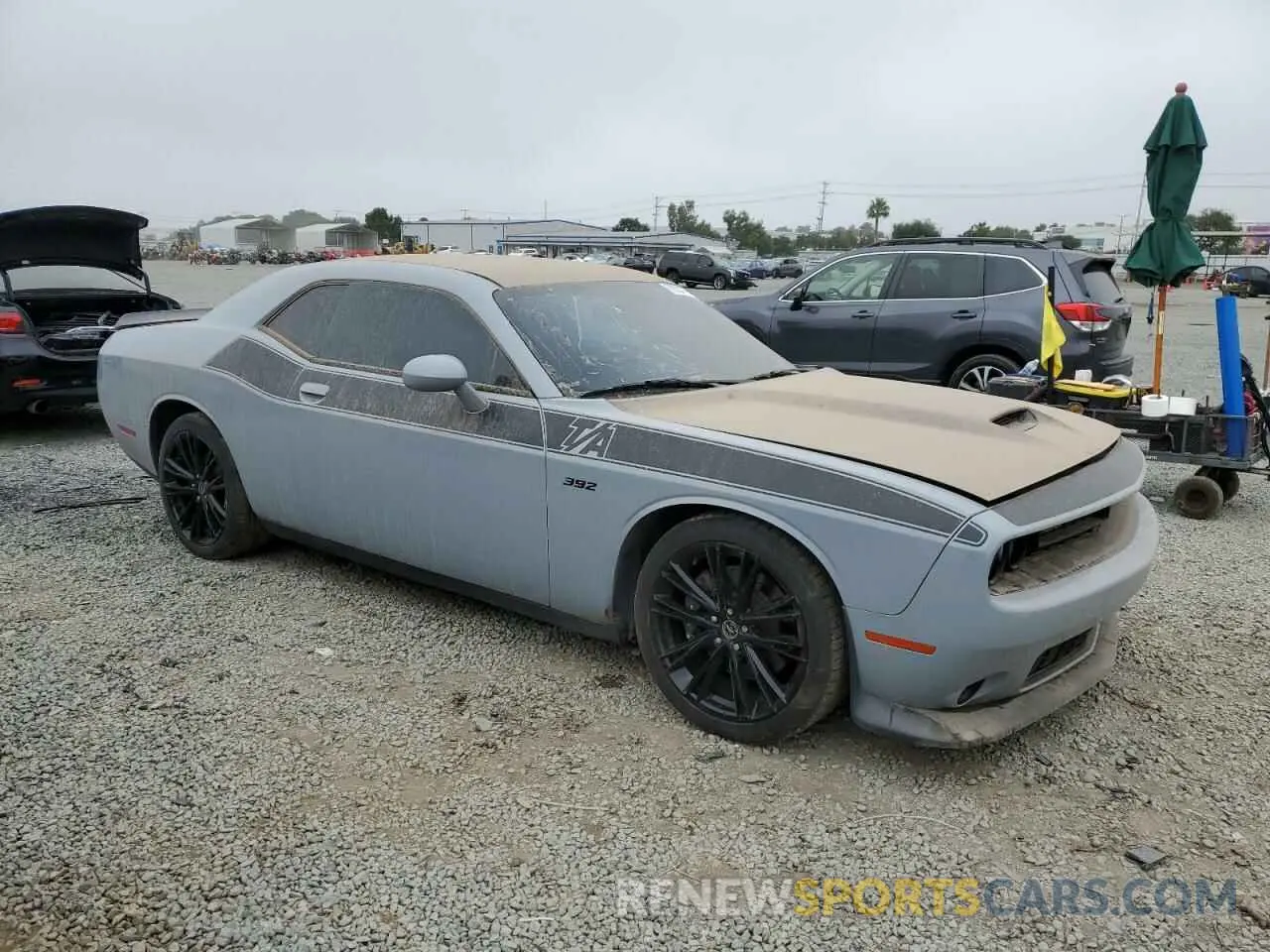 4 Photograph of a damaged car 2C3CDZFJ9MH514022 DODGE CHALLENGER 2021