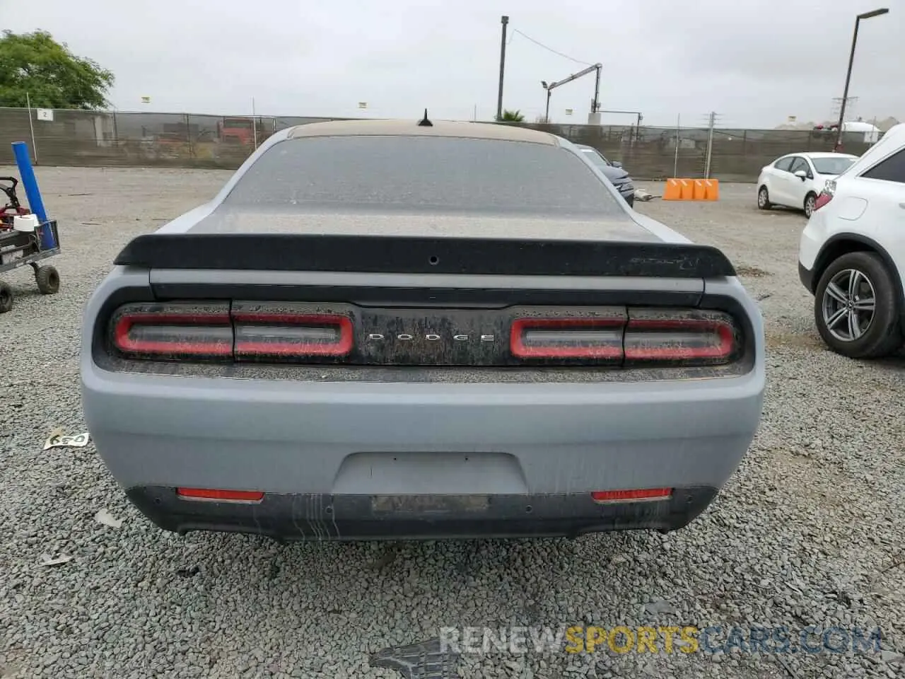 6 Photograph of a damaged car 2C3CDZFJ9MH514022 DODGE CHALLENGER 2021