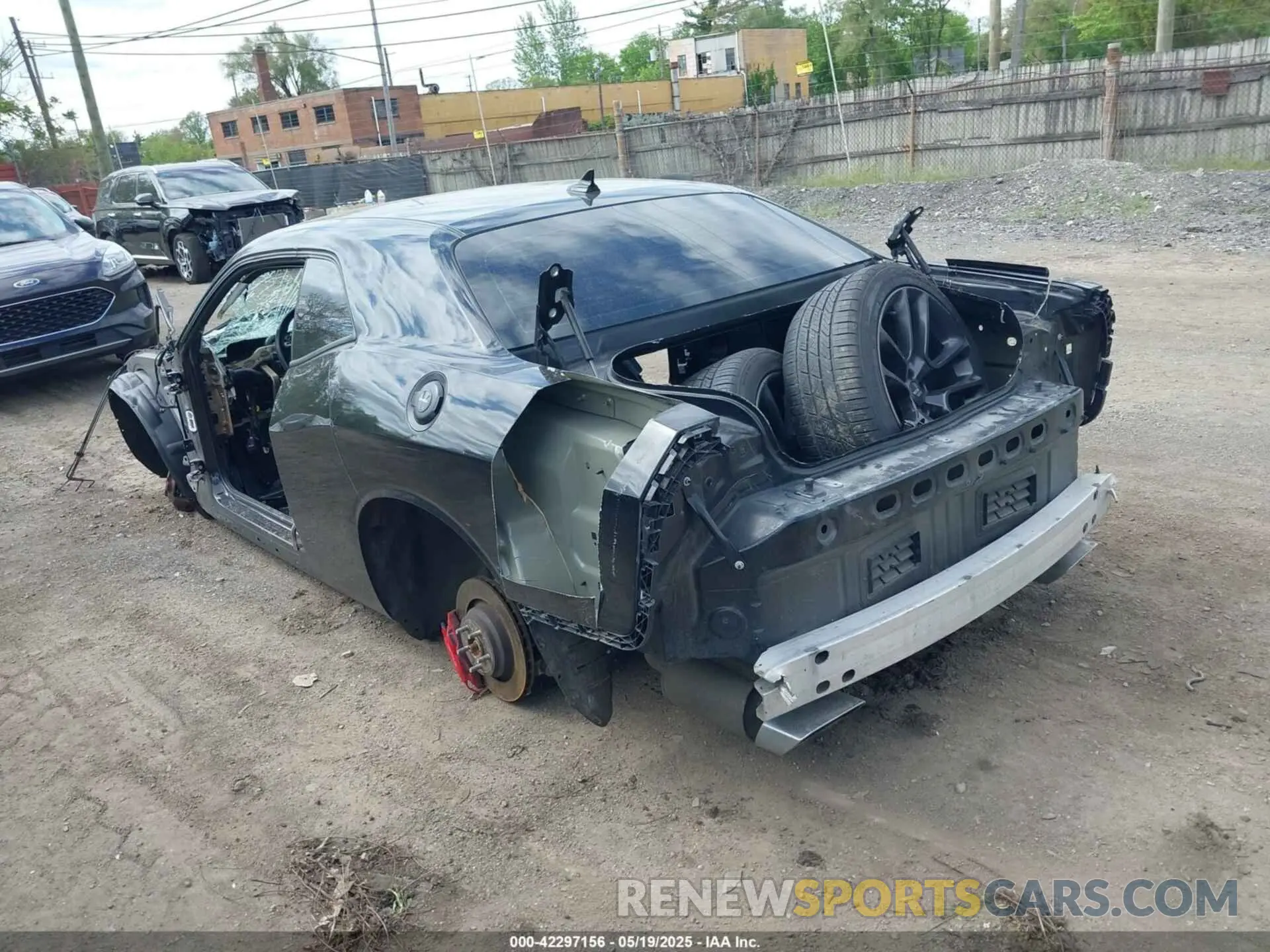 3 Фотография поврежденного автомобиля 2C3CDZFJ9MH641983 DODGE CHALLENGER 2021