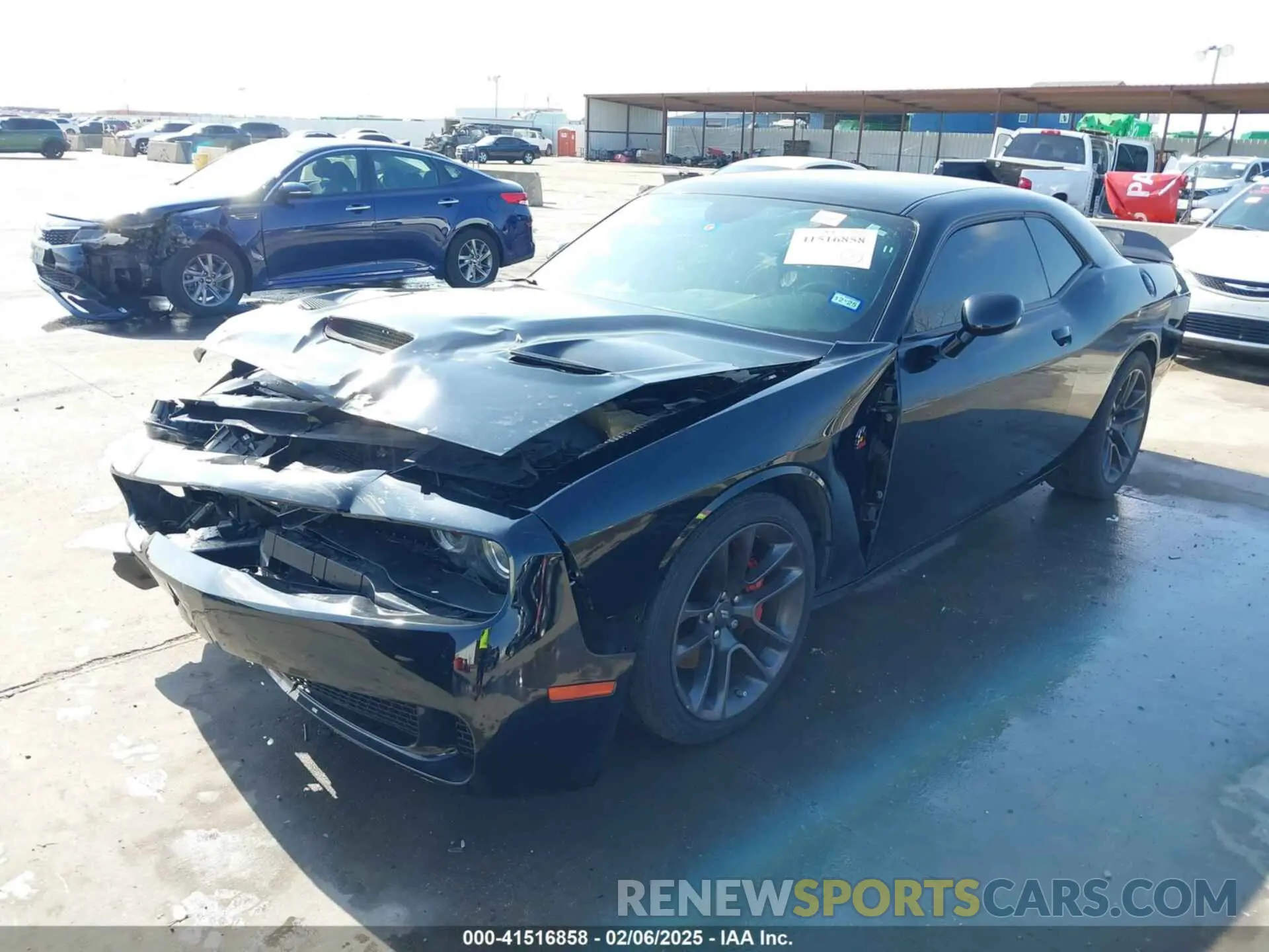 2 Photograph of a damaged car 2C3CDZFJXMH509833 DODGE CHALLENGER 2021