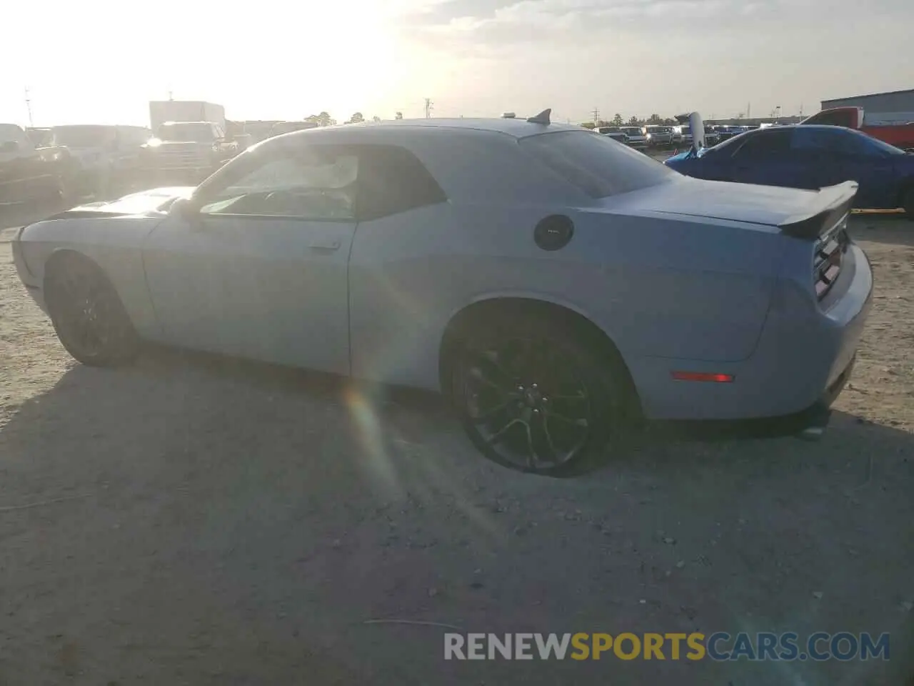 2 Photograph of a damaged car 2C3CDZFJXMH627977 DODGE CHALLENGER 2021