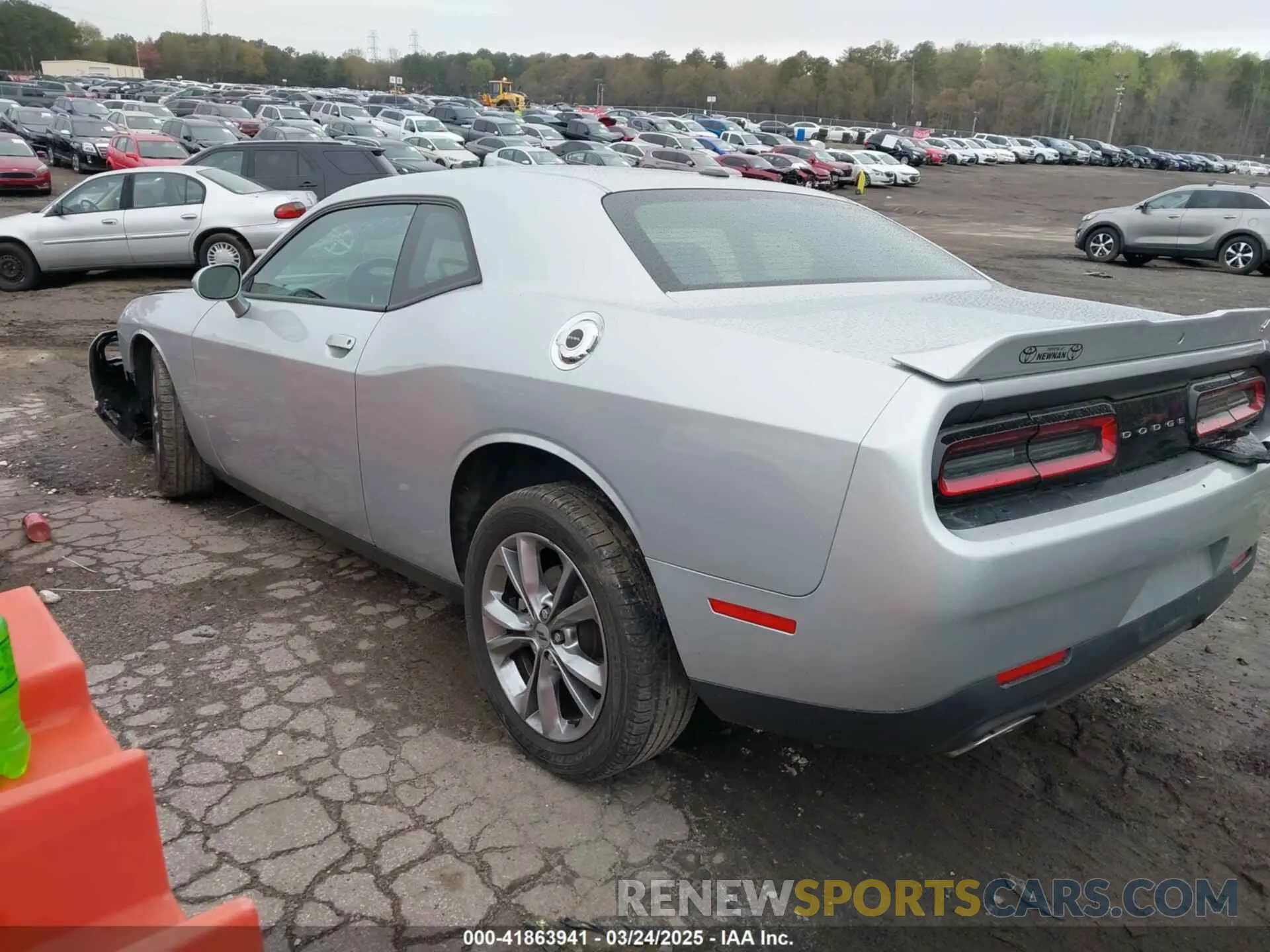 3 Photograph of a damaged car 2C3CDZGG0MH543301 DODGE CHALLENGER 2021