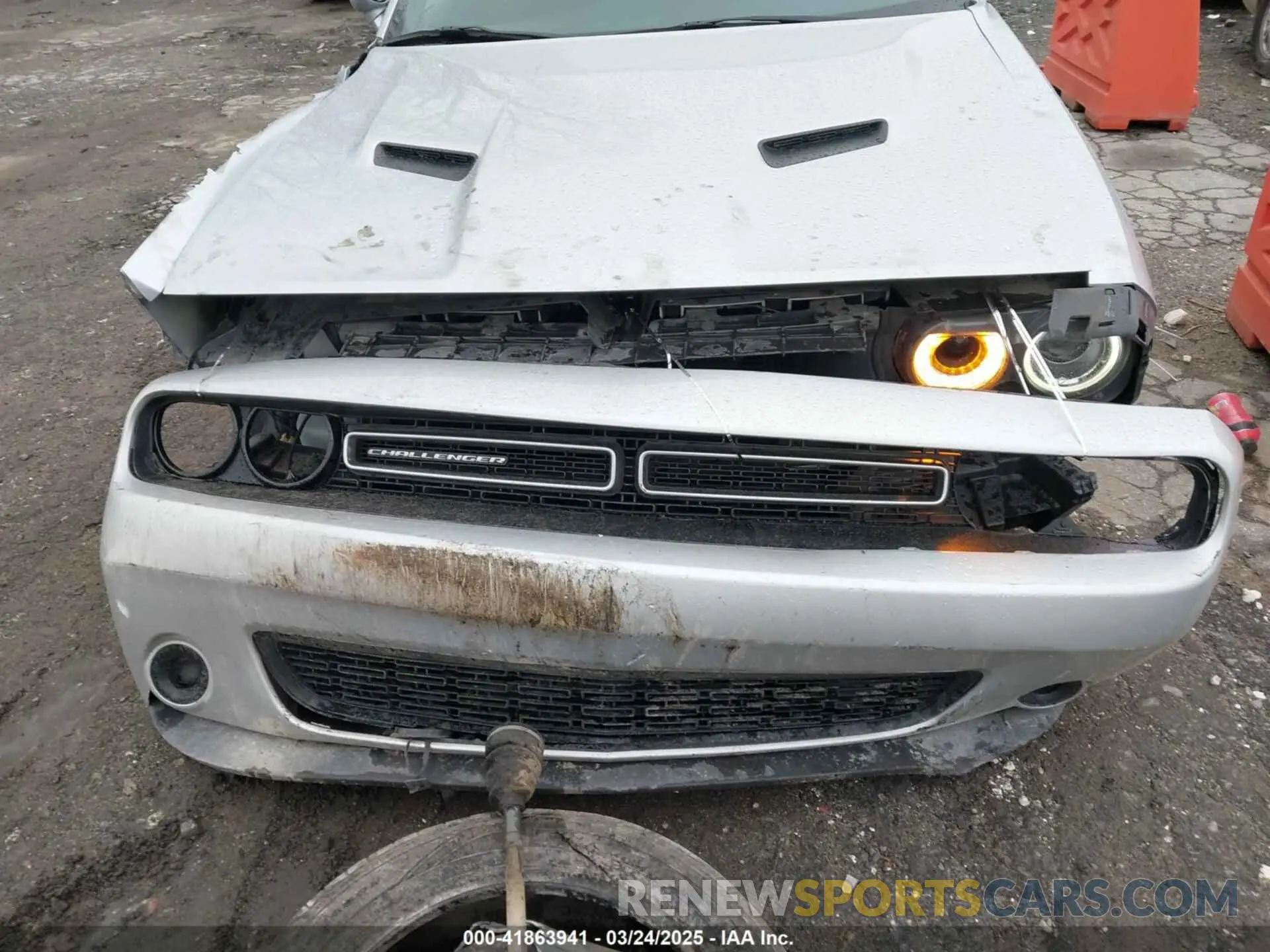 6 Photograph of a damaged car 2C3CDZGG0MH543301 DODGE CHALLENGER 2021