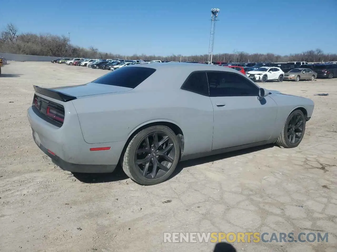 3 Photograph of a damaged car 2C3CDZJG4MH674188 DODGE CHALLENGER 2021