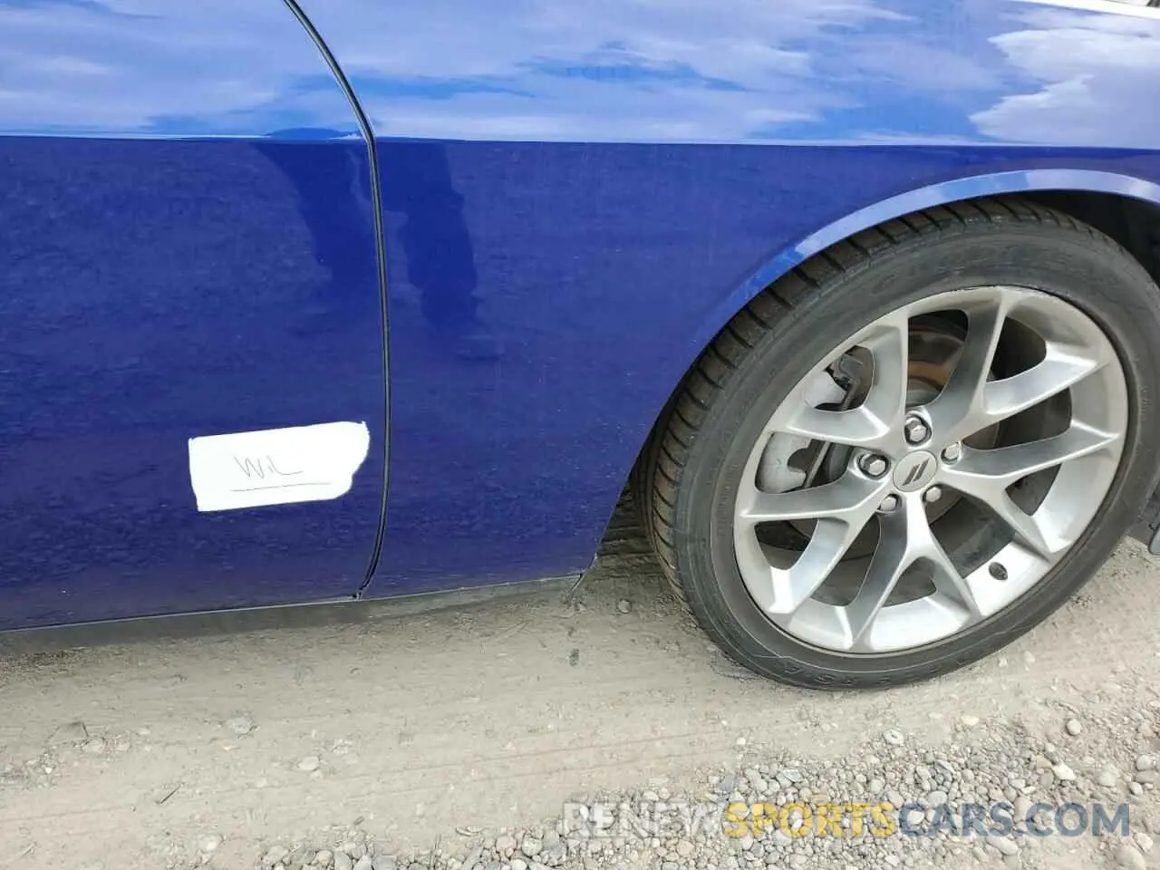 12 Photograph of a damaged car 2C3CDZJG6MH660485 DODGE CHALLENGER 2021