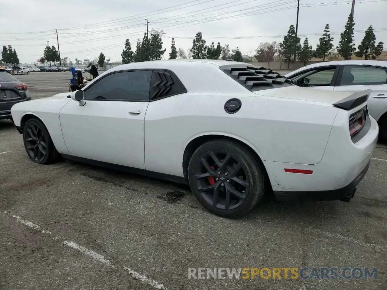 2 Photograph of a damaged car 2C3CDZJG8MH510586 DODGE CHALLENGER 2021