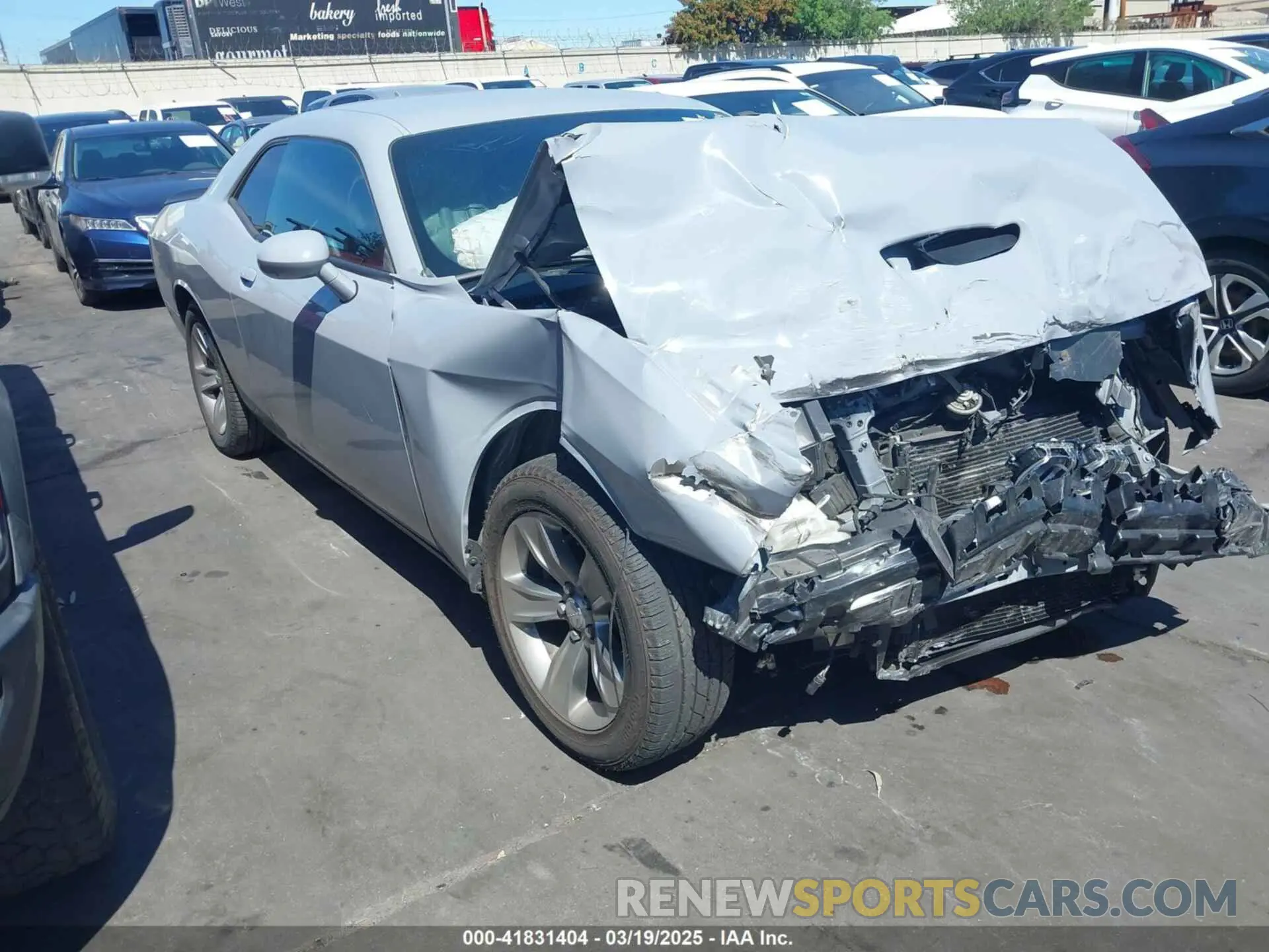 1 Photograph of a damaged car 2C3CDZJG9MH583742 DODGE CHALLENGER 2021