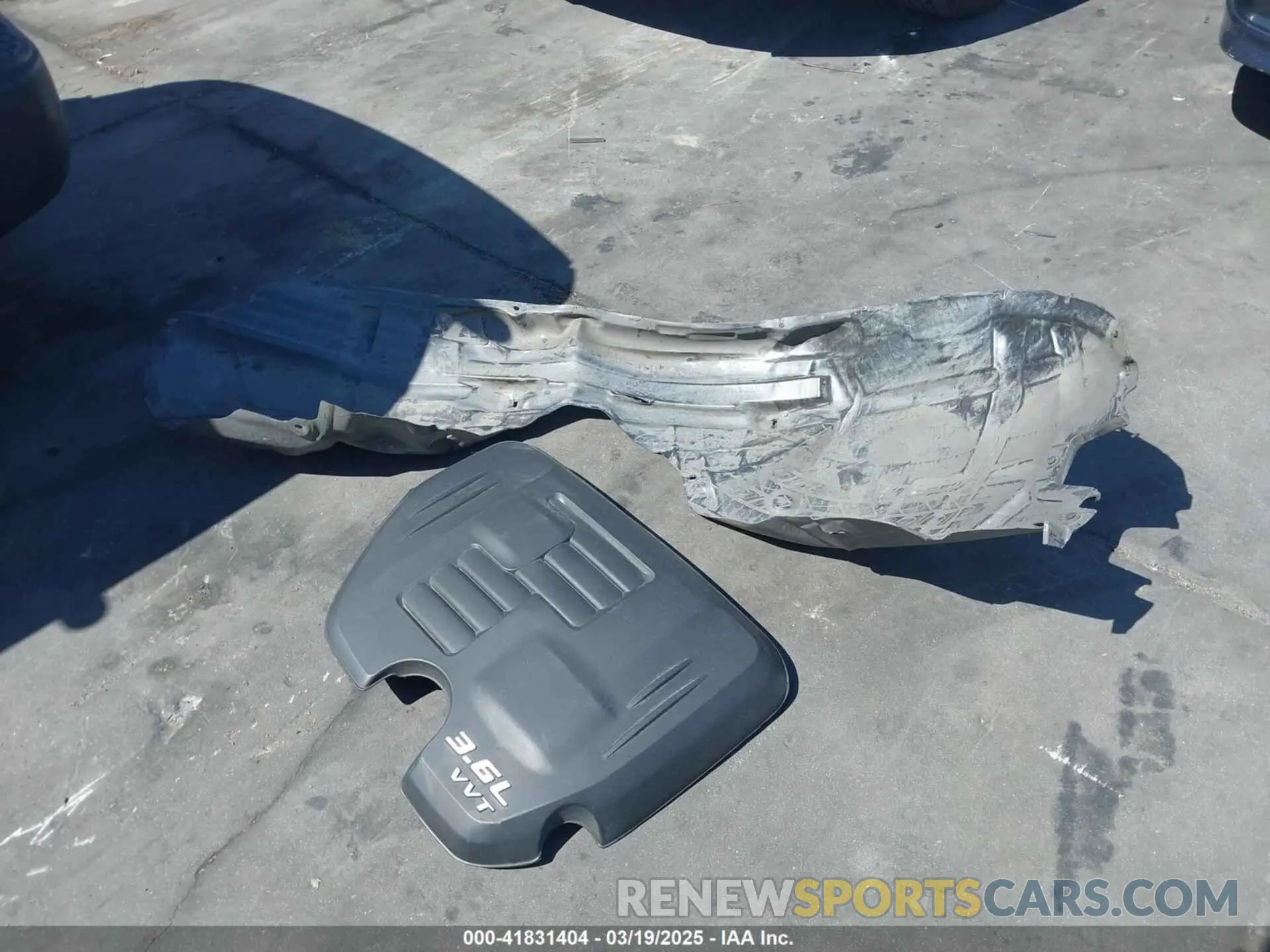 11 Photograph of a damaged car 2C3CDZJG9MH583742 DODGE CHALLENGER 2021
