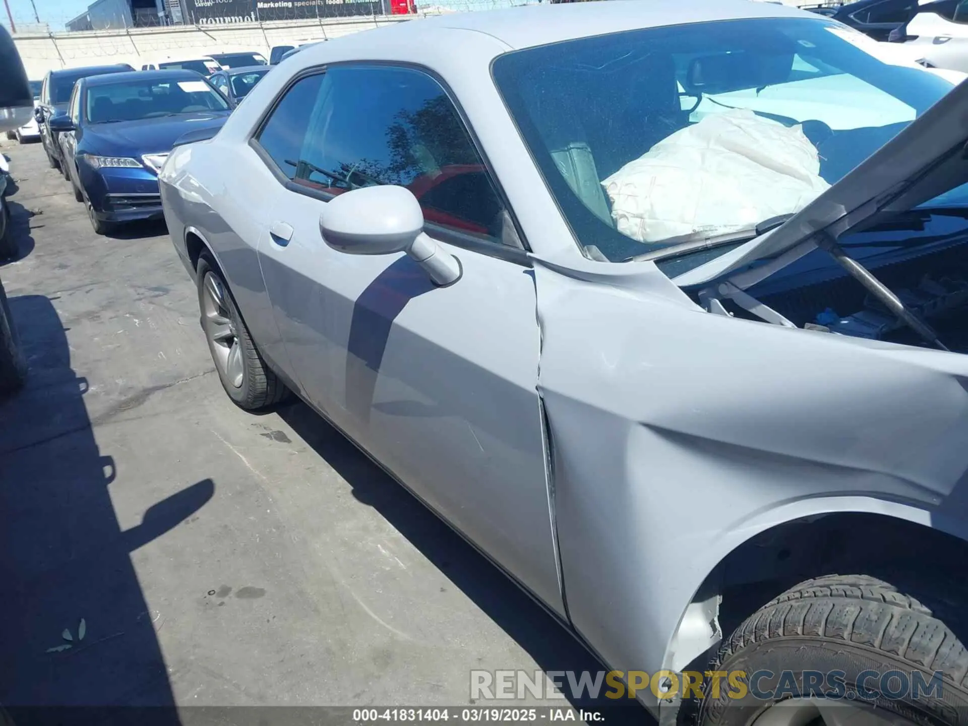 13 Photograph of a damaged car 2C3CDZJG9MH583742 DODGE CHALLENGER 2021