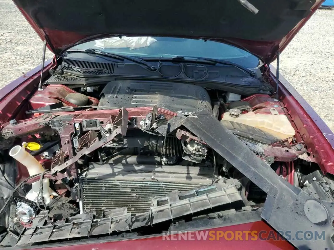 11 Photograph of a damaged car 2C3CDZJGXMH550636 DODGE CHALLENGER 2021