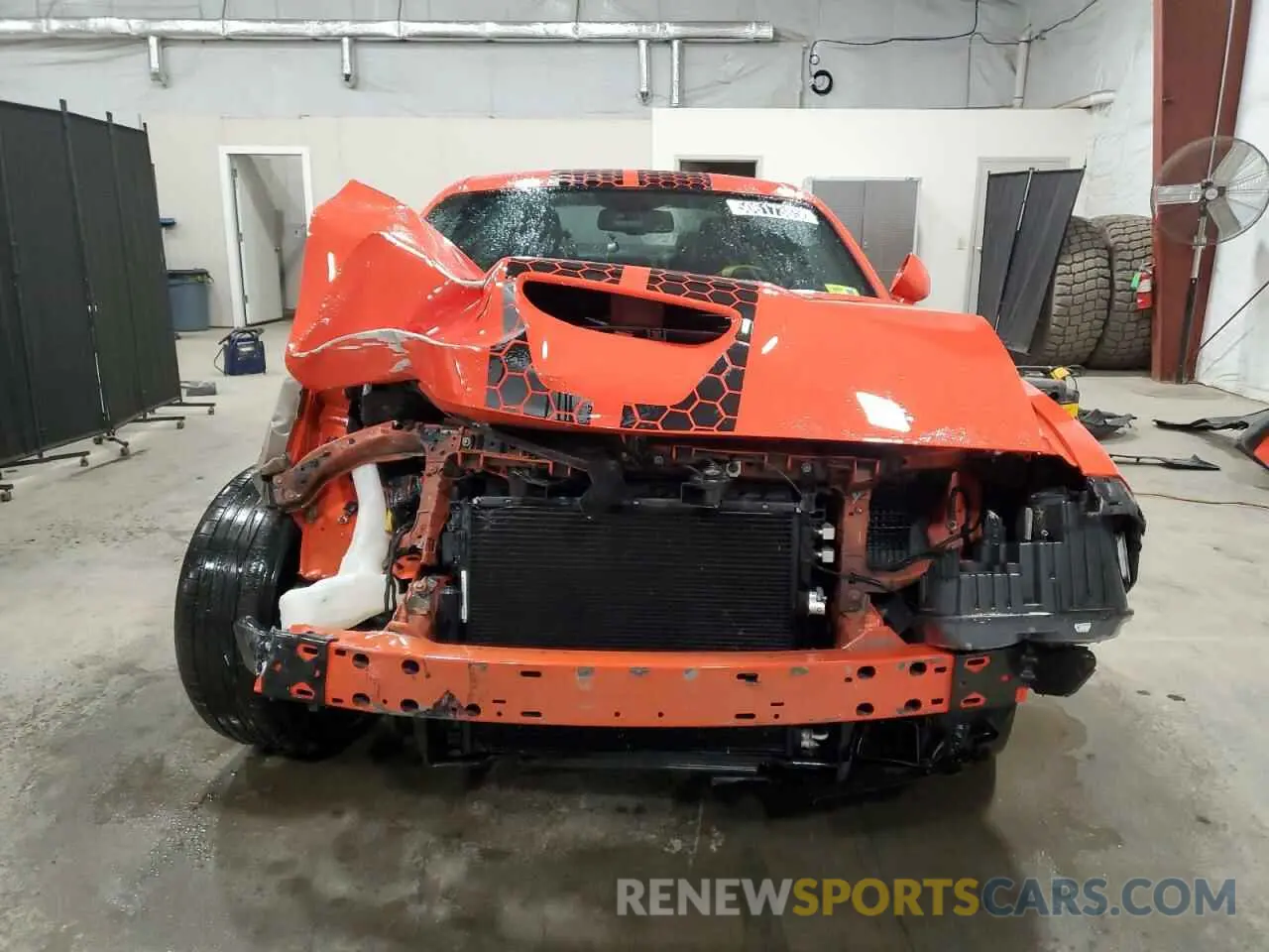 5 Photograph of a damaged car 2C3CDZKG0MH573843 DODGE CHALLENGER 2021