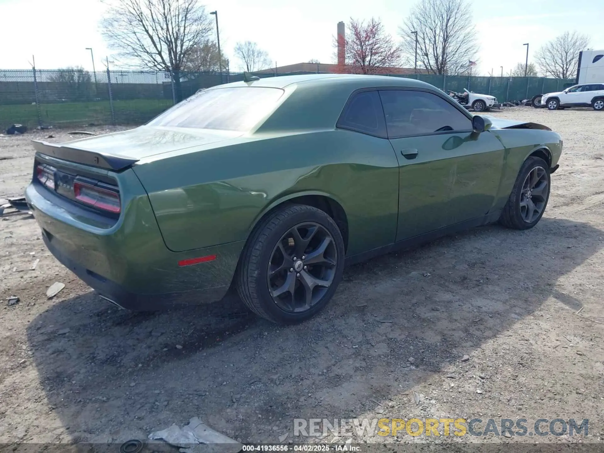 4 Фотография поврежденного автомобиля 2C3CDZKG0MH618103 DODGE CHALLENGER 2021