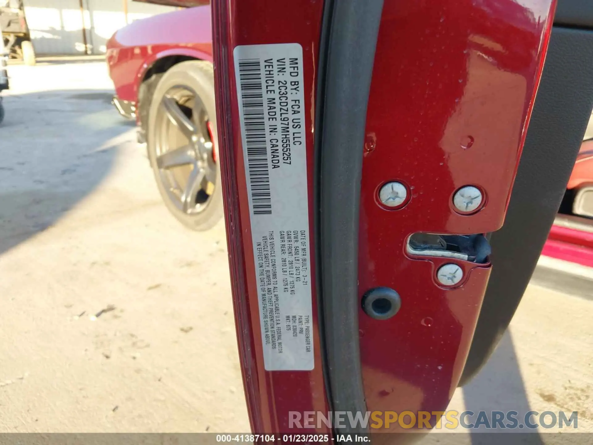 9 Photograph of a damaged car 2C3CDZL97MH555257 DODGE CHALLENGER 2021