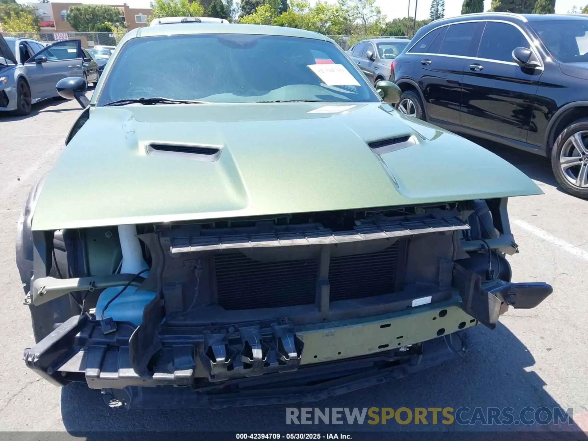 12 Photograph of a damaged car 2C3CDZAG2NH212066 DODGE CHALLENGER 2022