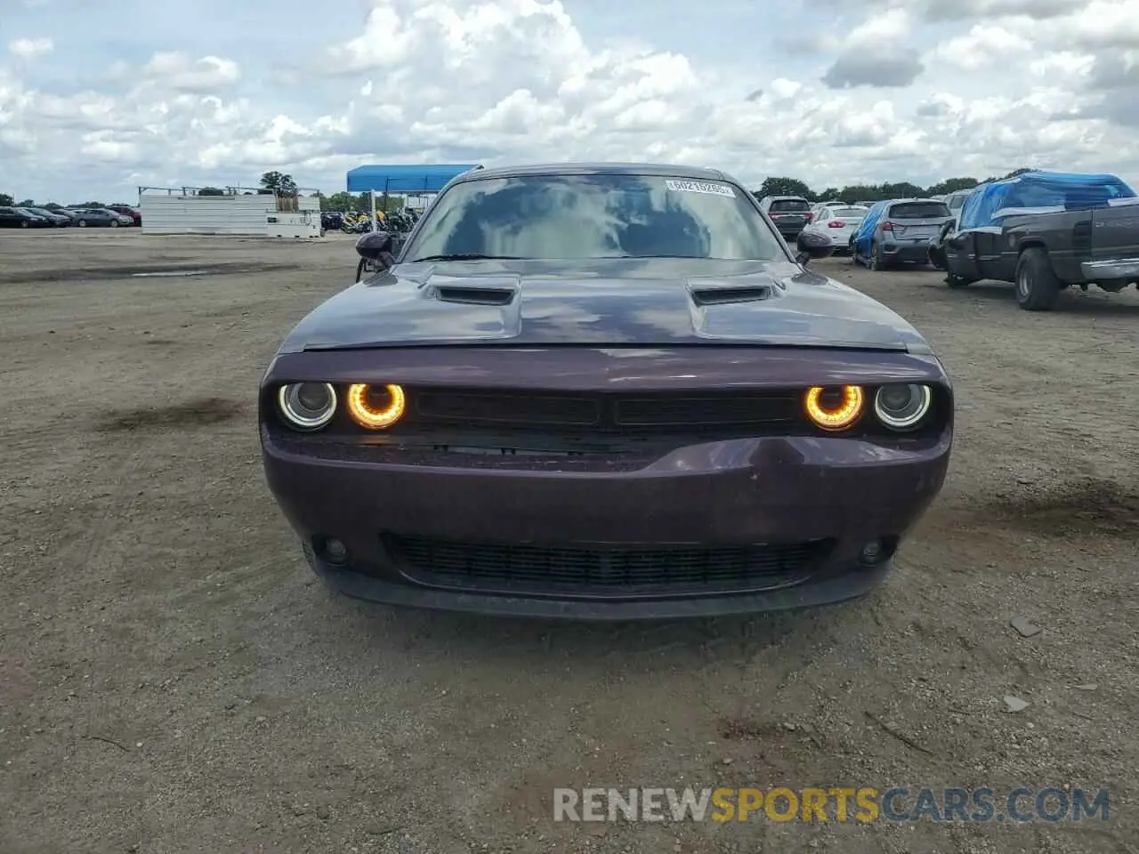 5 Photograph of a damaged car 2C3CDZAG5NH188118 DODGE CHALLENGER 2022