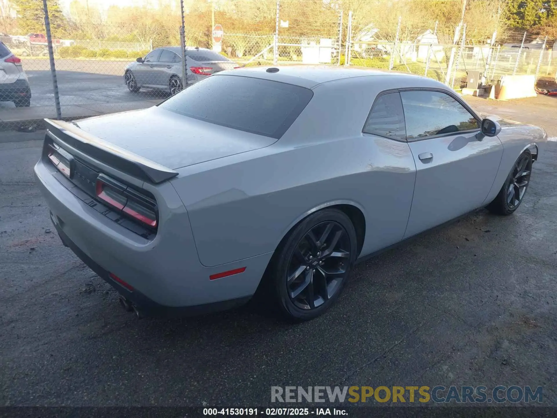 4 Фотография поврежденного автомобиля 2C3CDZAGXNH125175 DODGE CHALLENGER 2022