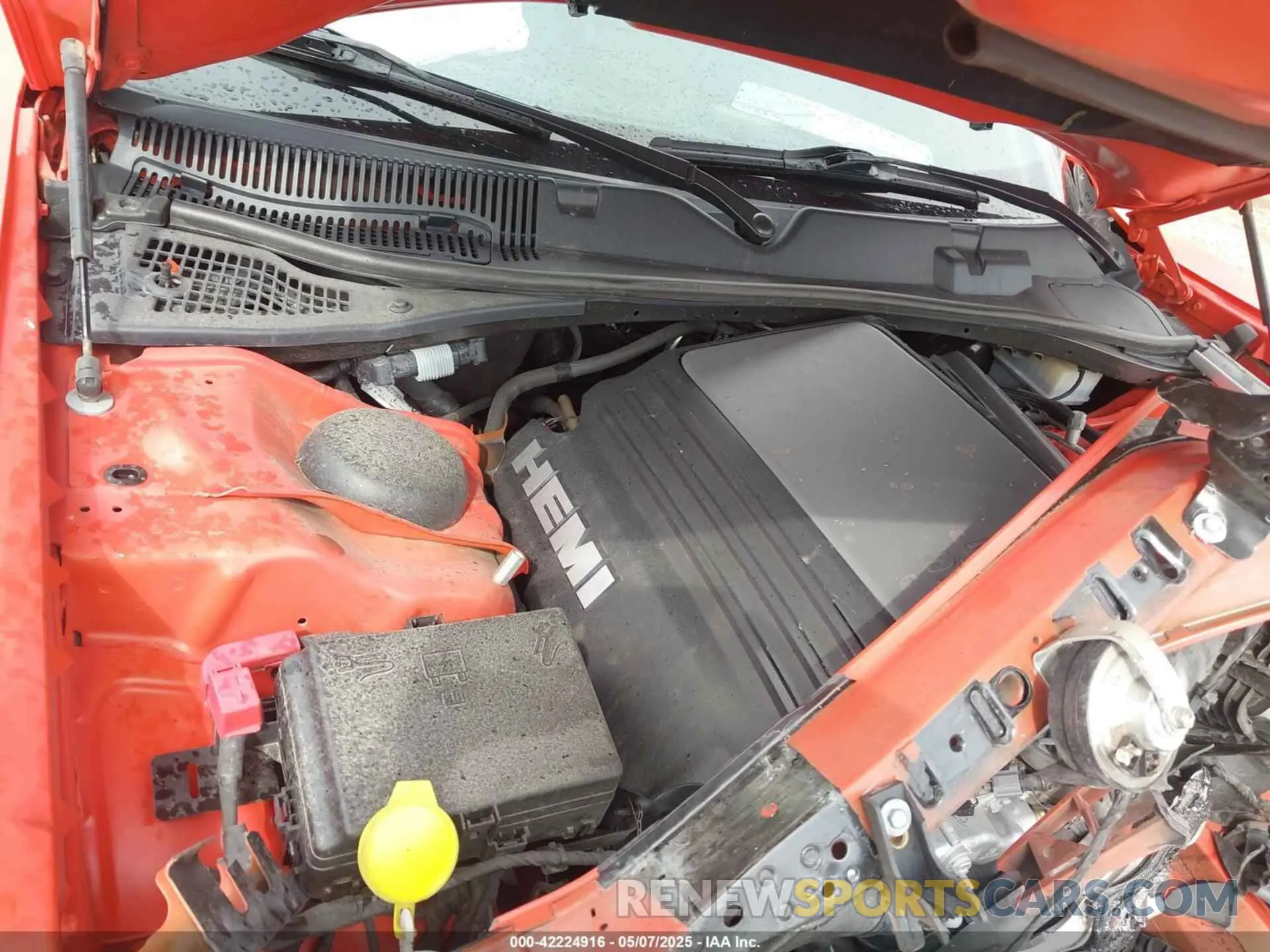 10 Photograph of a damaged car 2C3CDZBT0NH234000 DODGE CHALLENGER 2022