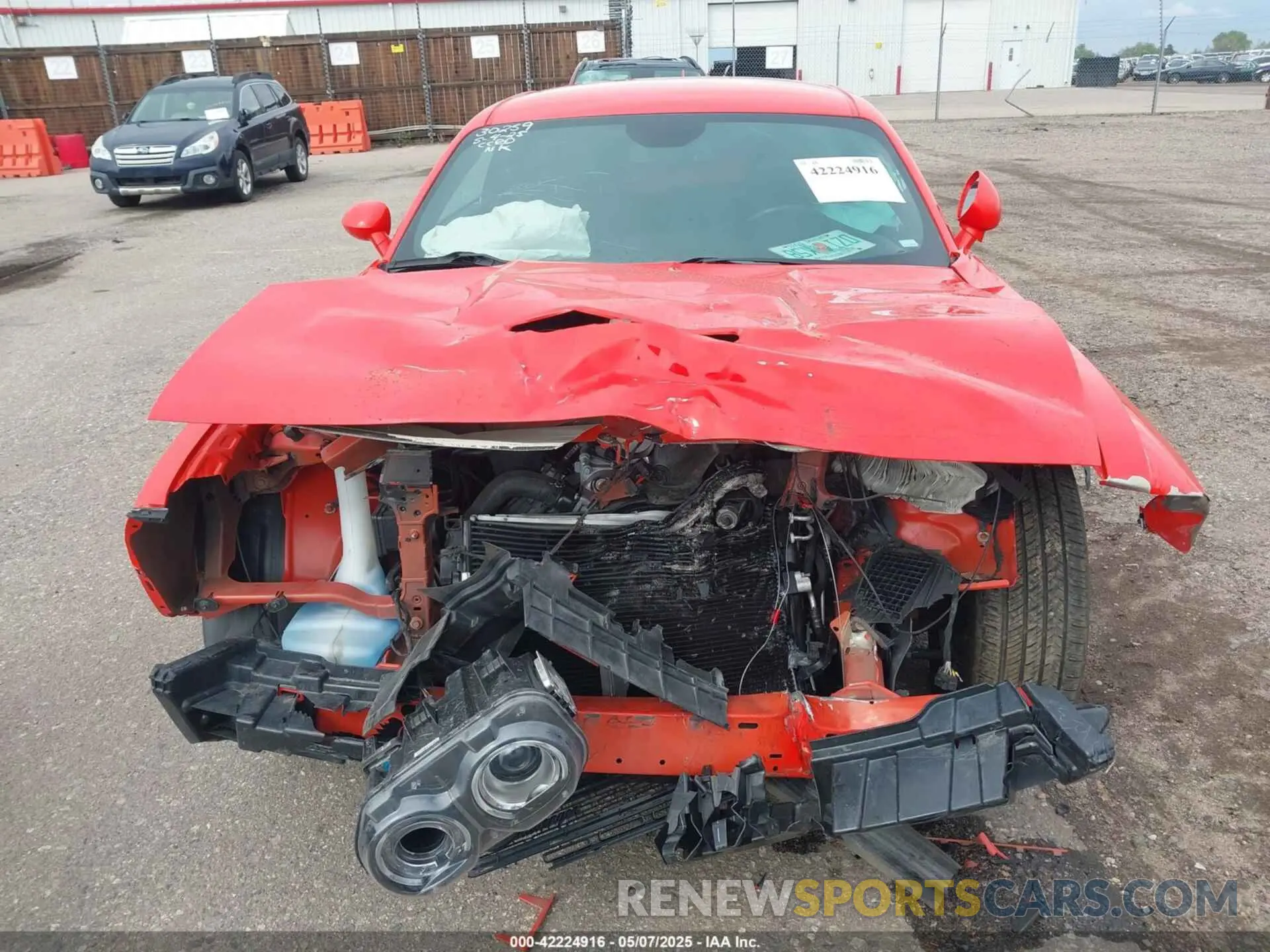 13 Photograph of a damaged car 2C3CDZBT0NH234000 DODGE CHALLENGER 2022