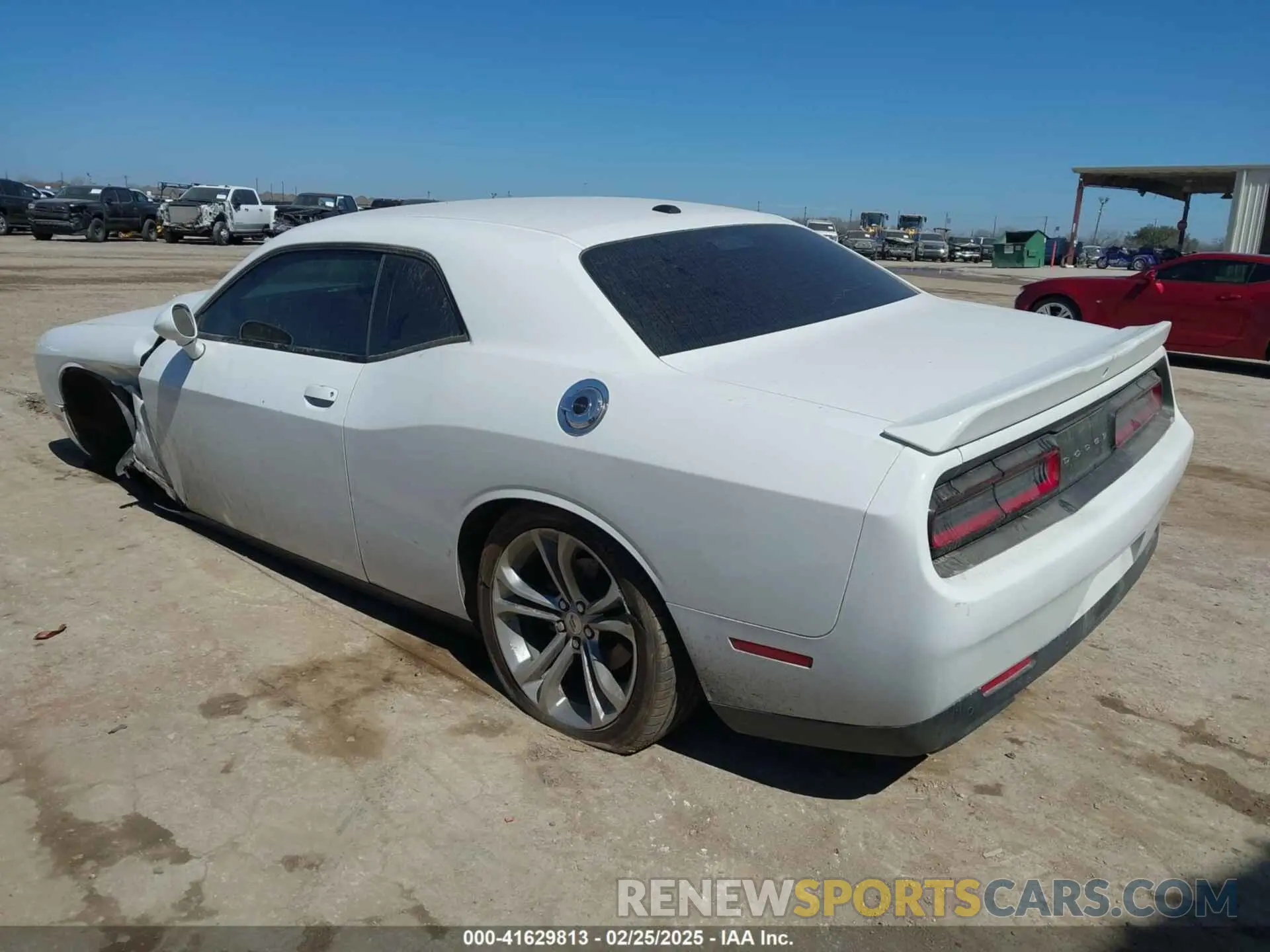 3 Фотография поврежденного автомобиля 2C3CDZBT1NH105408 DODGE CHALLENGER 2022