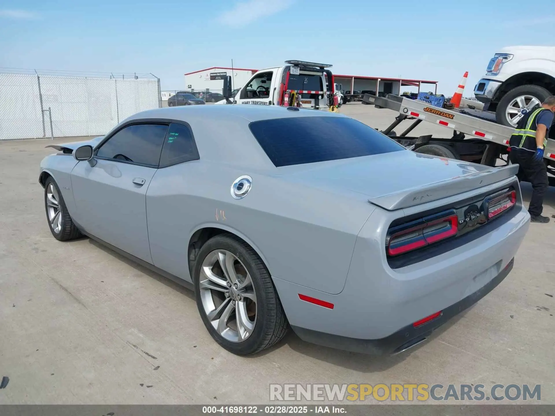 3 Фотография поврежденного автомобиля 2C3CDZBT2NH200284 DODGE CHALLENGER 2022