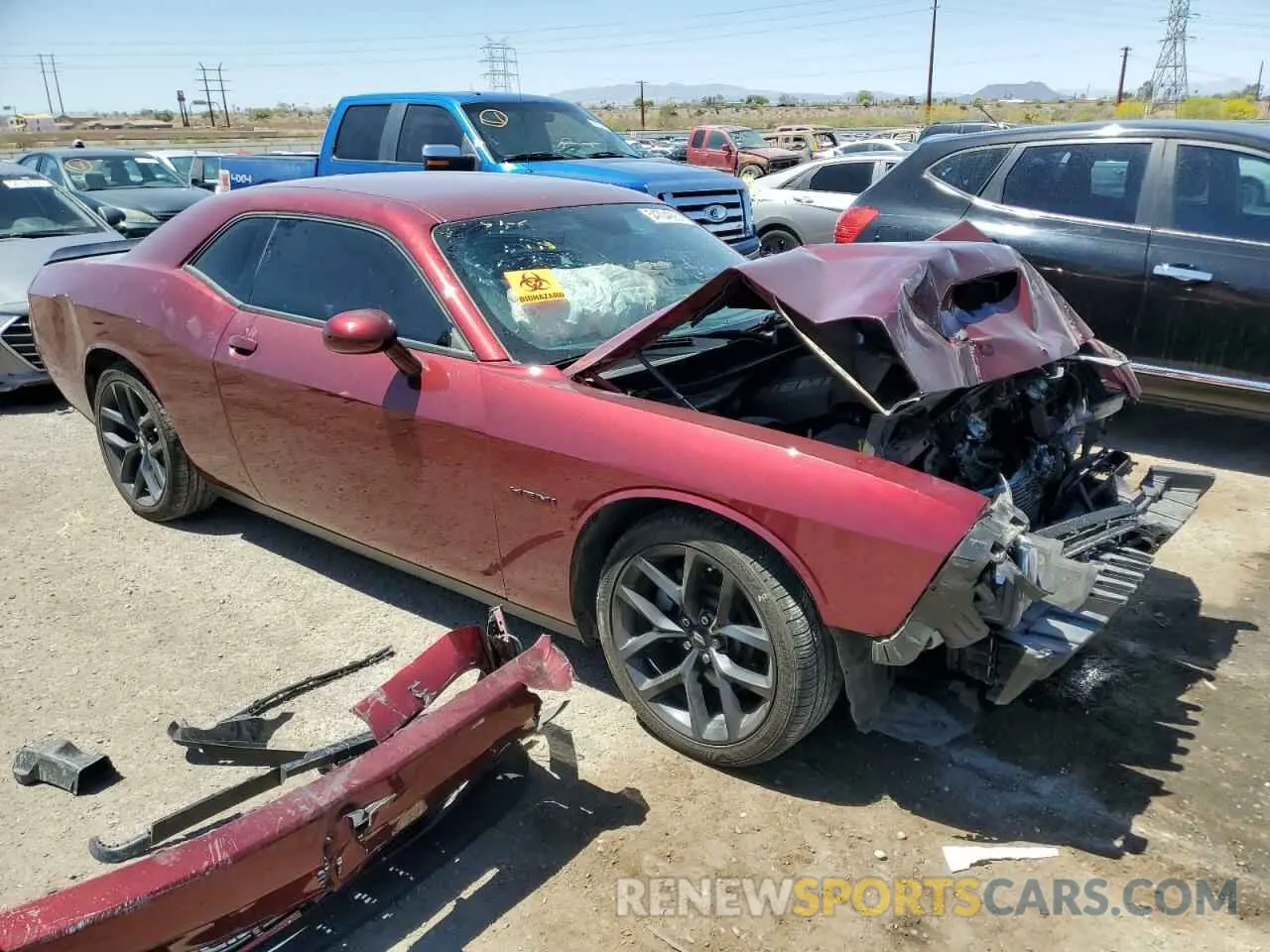 4 Photograph of a damaged car 2C3CDZBT5NH140078 DODGE CHALLENGER 2022