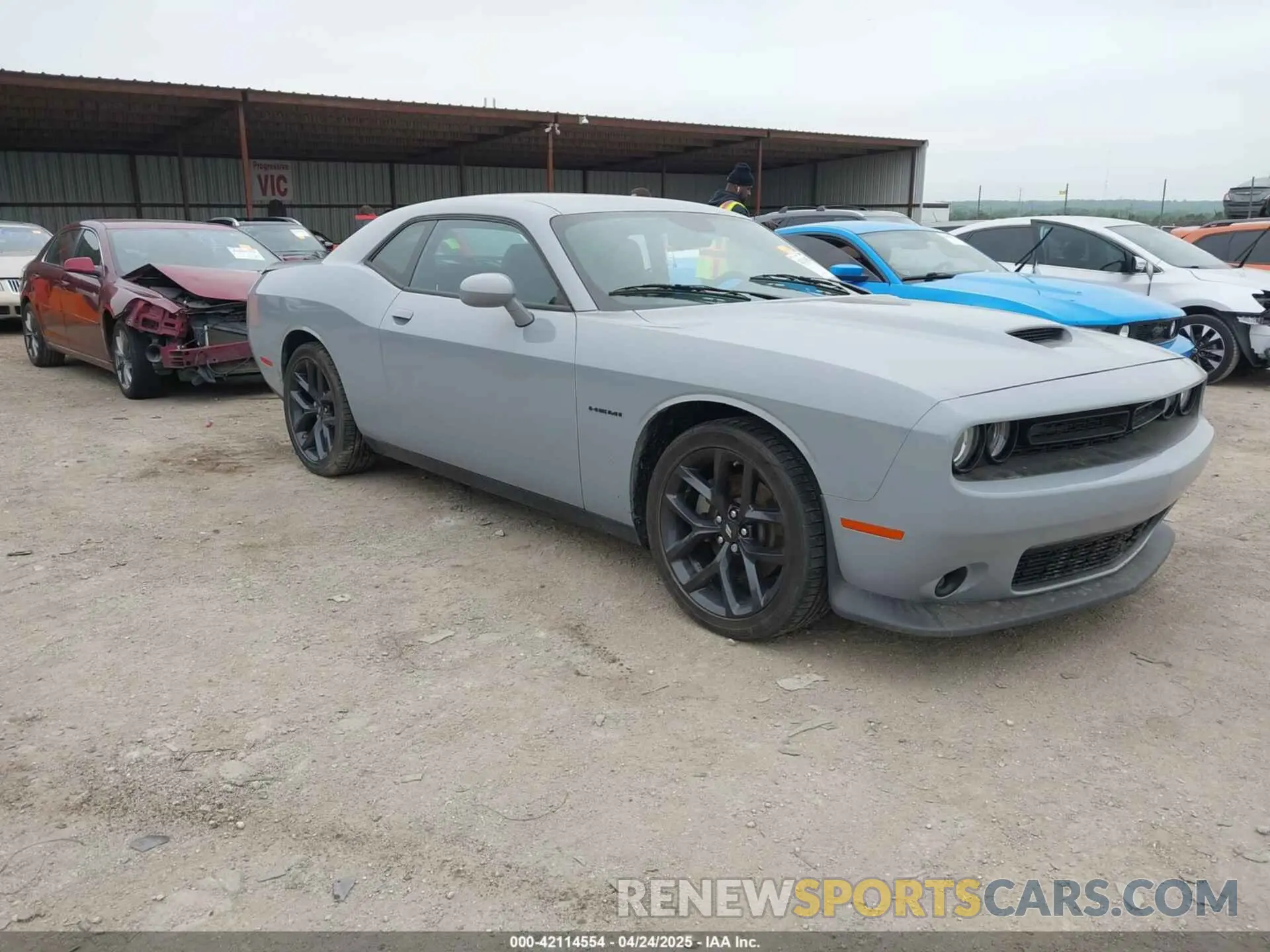 1 Фотография поврежденного автомобиля 2C3CDZBT7NH188228 DODGE CHALLENGER 2022