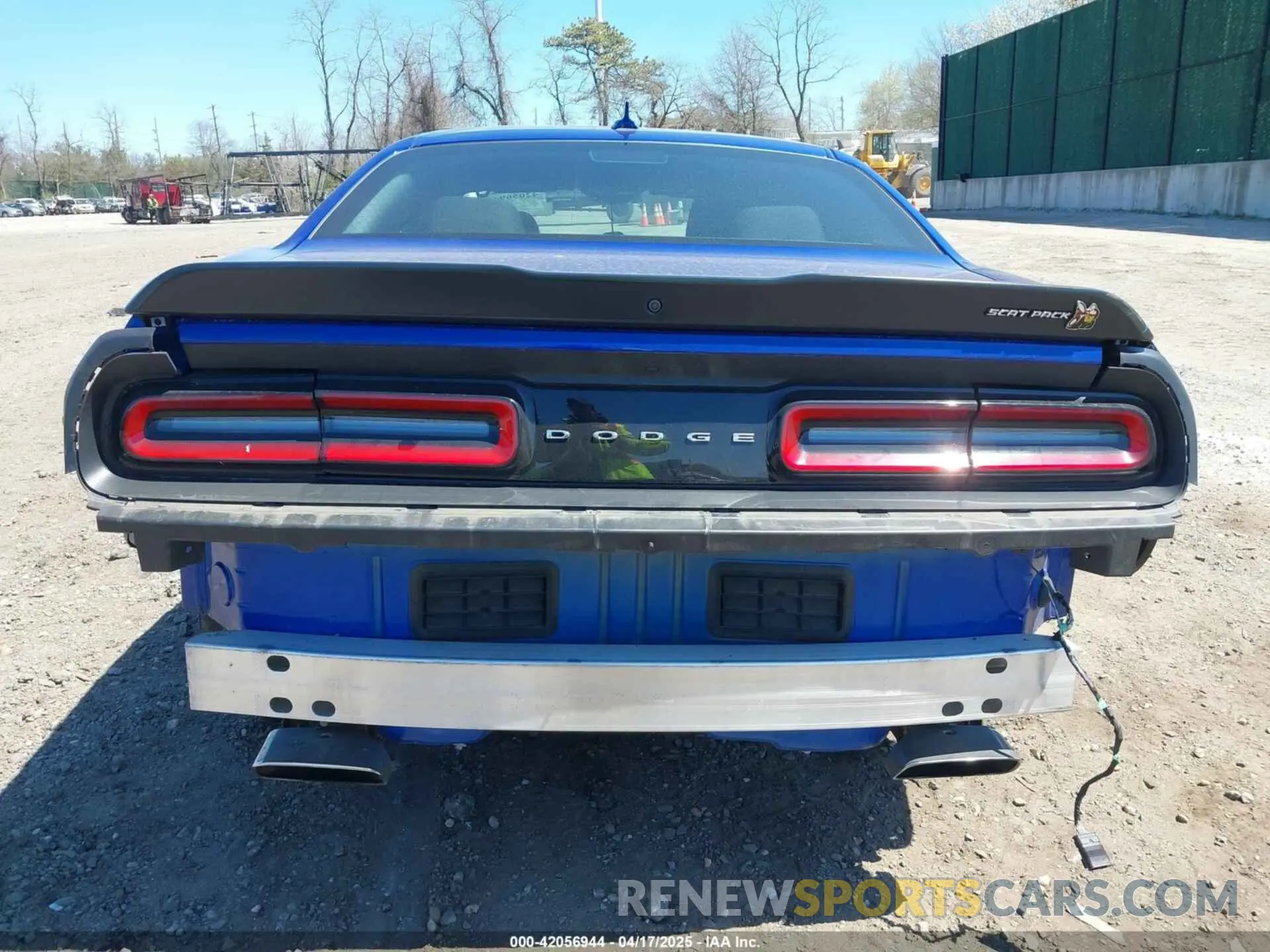 17 Photograph of a damaged car 2C3CDZFJ3NH229740 DODGE CHALLENGER 2022