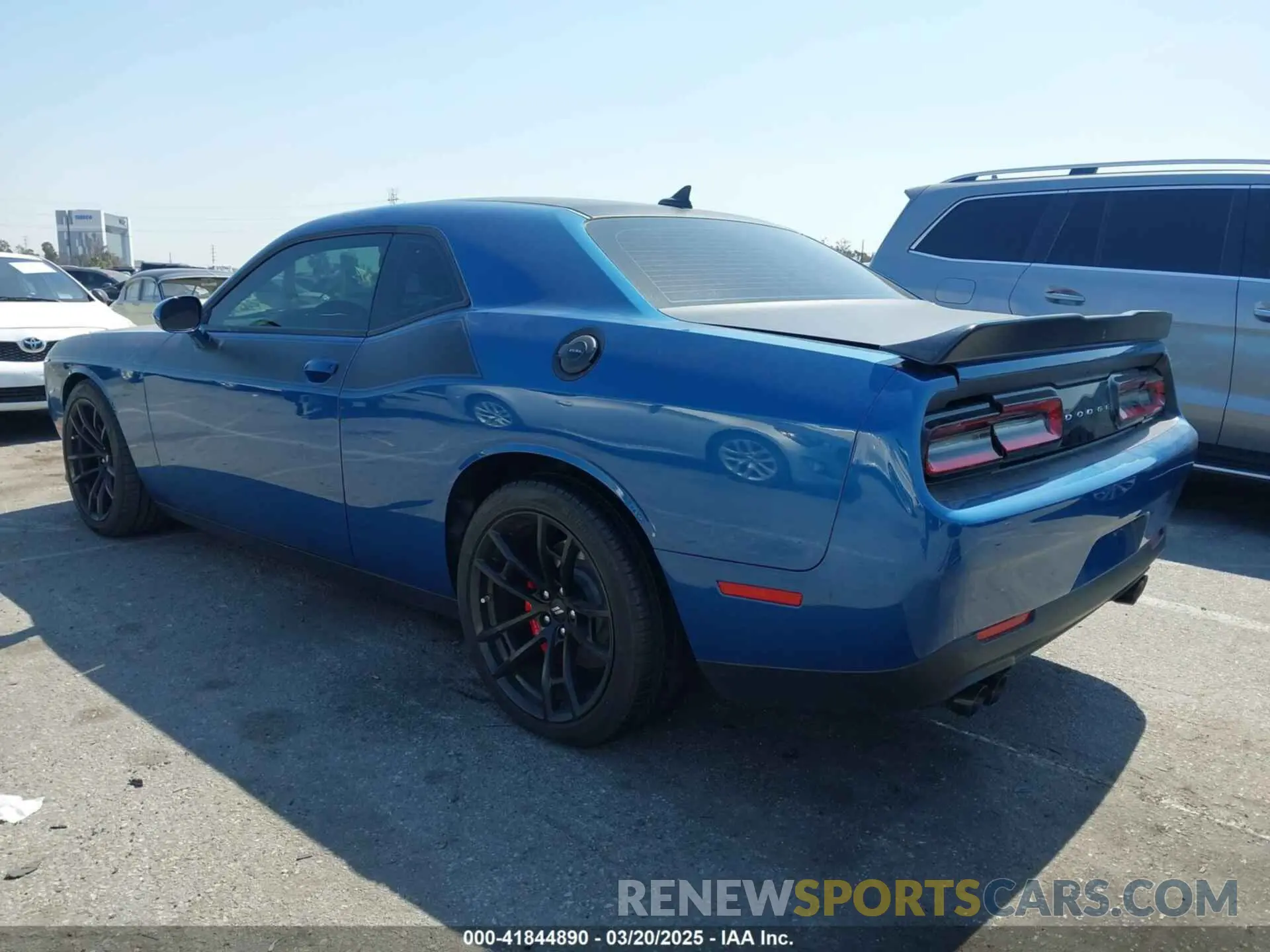 3 Photograph of a damaged car 2C3CDZFJ4NH131297 DODGE CHALLENGER 2022