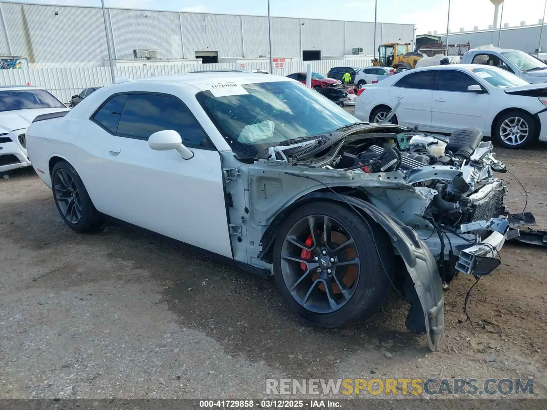 1 Photograph of a damaged car 2C3CDZFJ5NH260679 DODGE CHALLENGER 2022