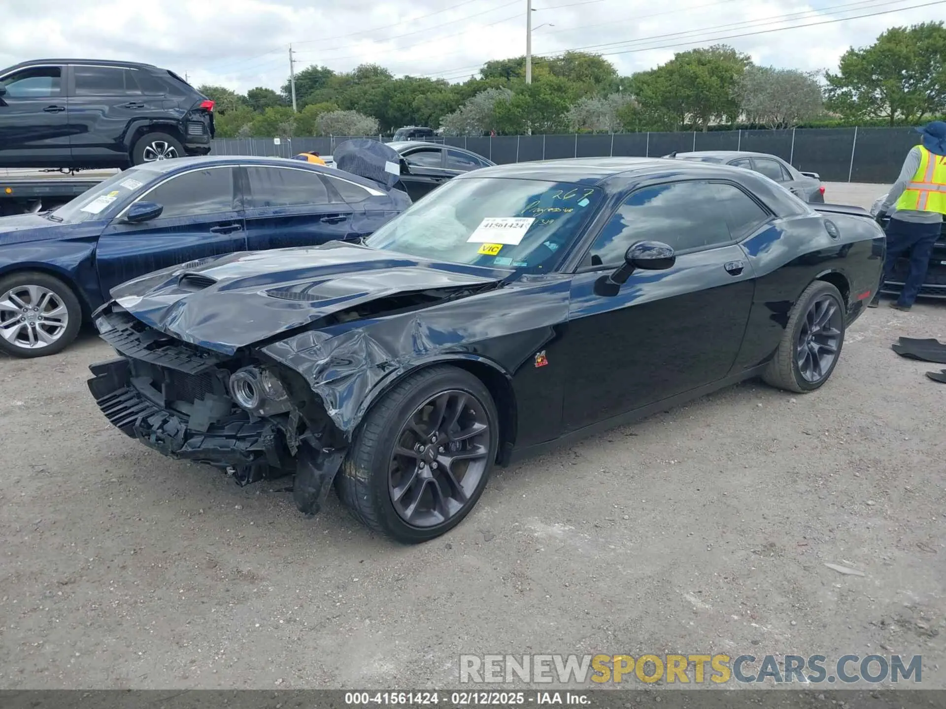 2 Photograph of a damaged car 2C3CDZFJ7NH151317 DODGE CHALLENGER 2022