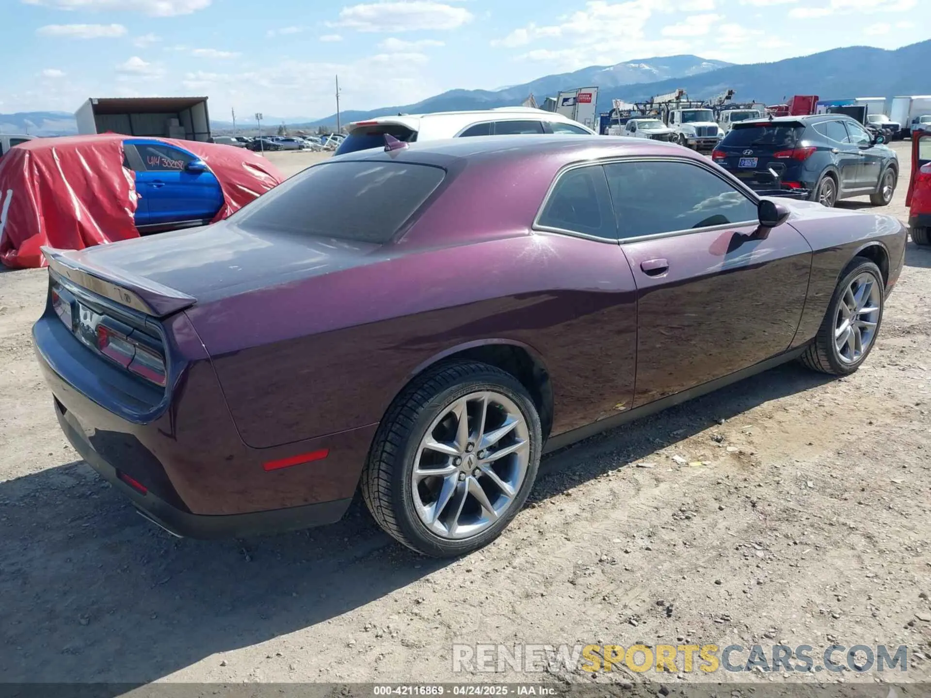 4 Photograph of a damaged car 2C3CDZGG7NH234412 DODGE CHALLENGER 2022