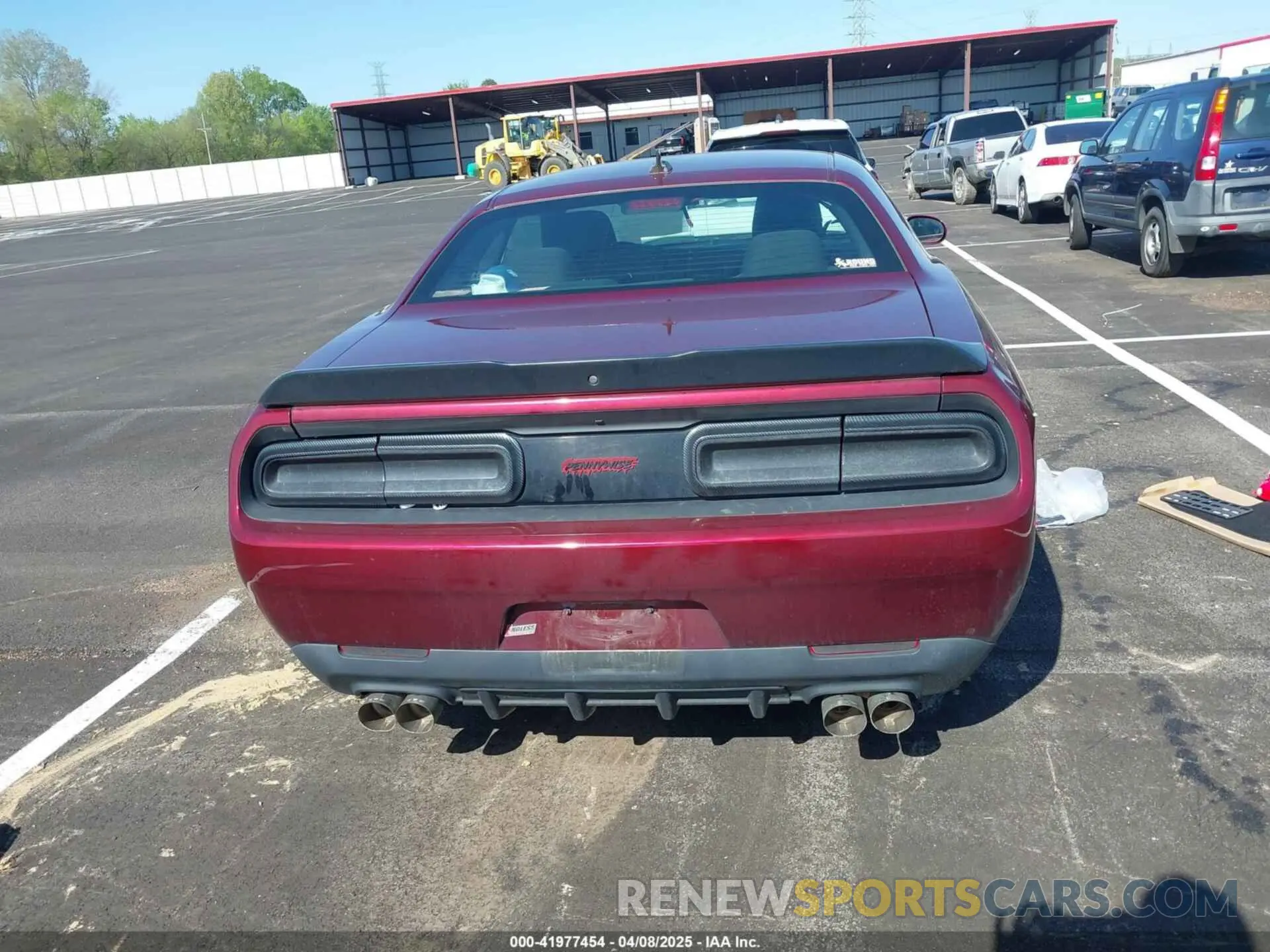 15 Photograph of a damaged car 2C3CDZGGXNH109629 DODGE CHALLENGER 2022