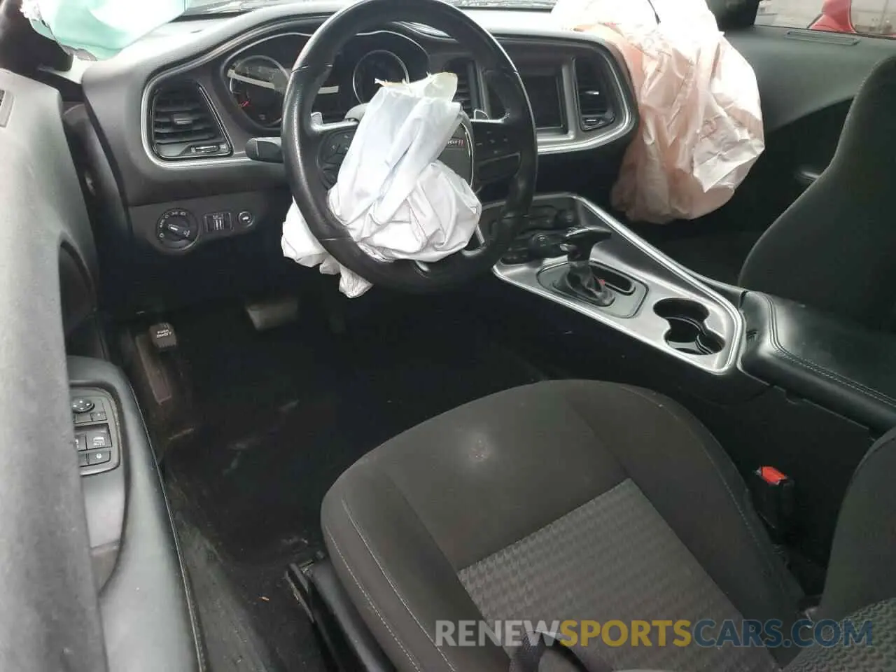 8 Photograph of a damaged car 2C3CDZJG0NH233725 DODGE CHALLENGER 2022