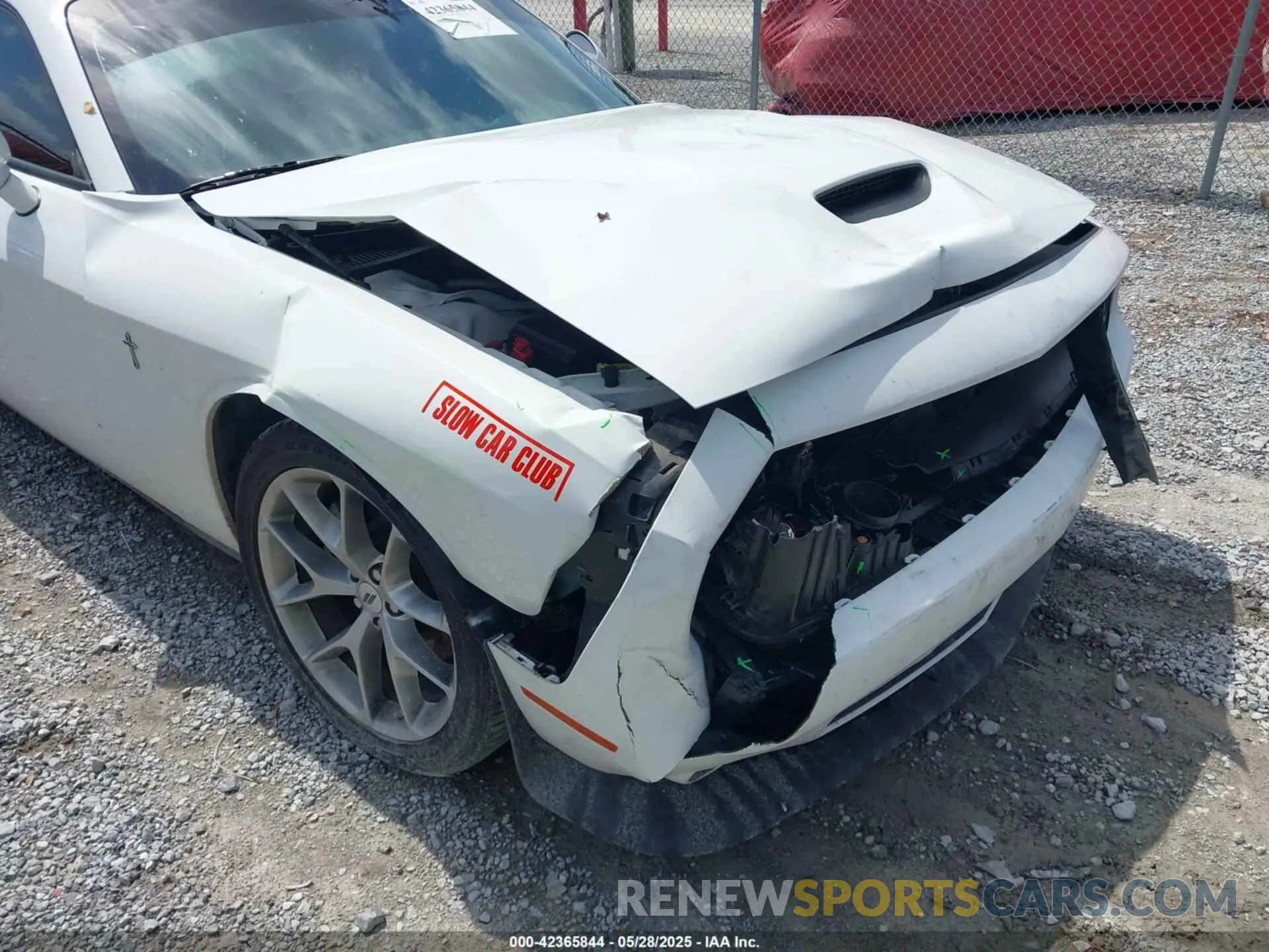 6 Photograph of a damaged car 2C3CDZJG0NH237466 DODGE CHALLENGER 2022