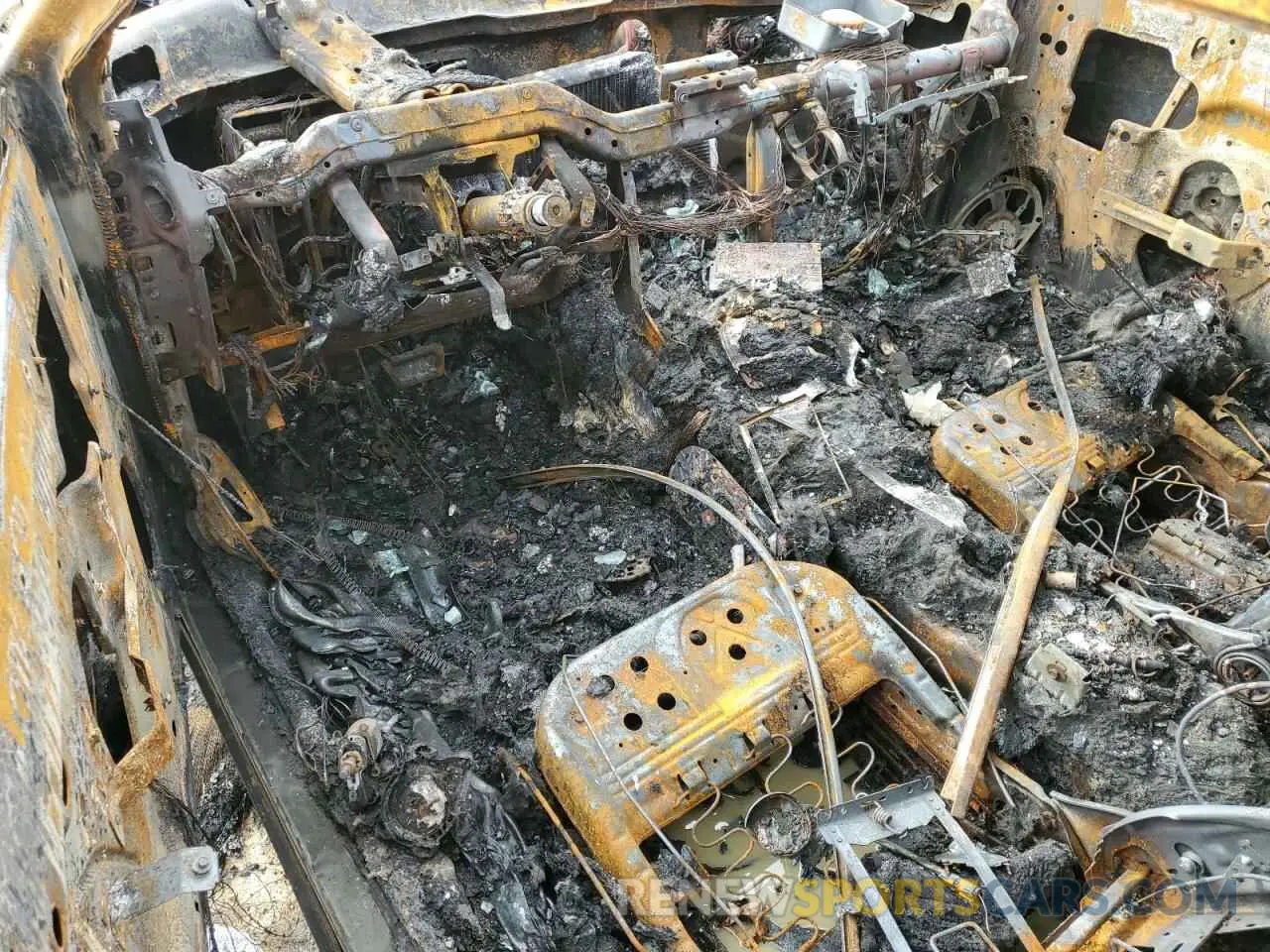 8 Photograph of a damaged car 2C3CDZJG1NH227187 DODGE CHALLENGER 2022