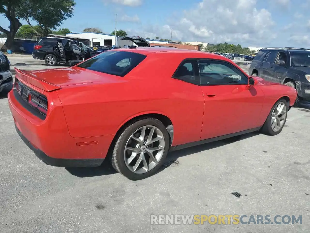 3 Photograph of a damaged car 2C3CDZJG2NH265382 DODGE CHALLENGER 2022