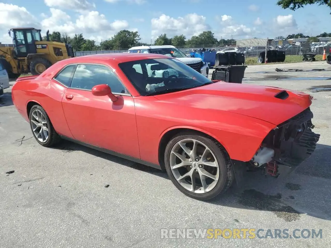 4 Photograph of a damaged car 2C3CDZJG2NH265382 DODGE CHALLENGER 2022