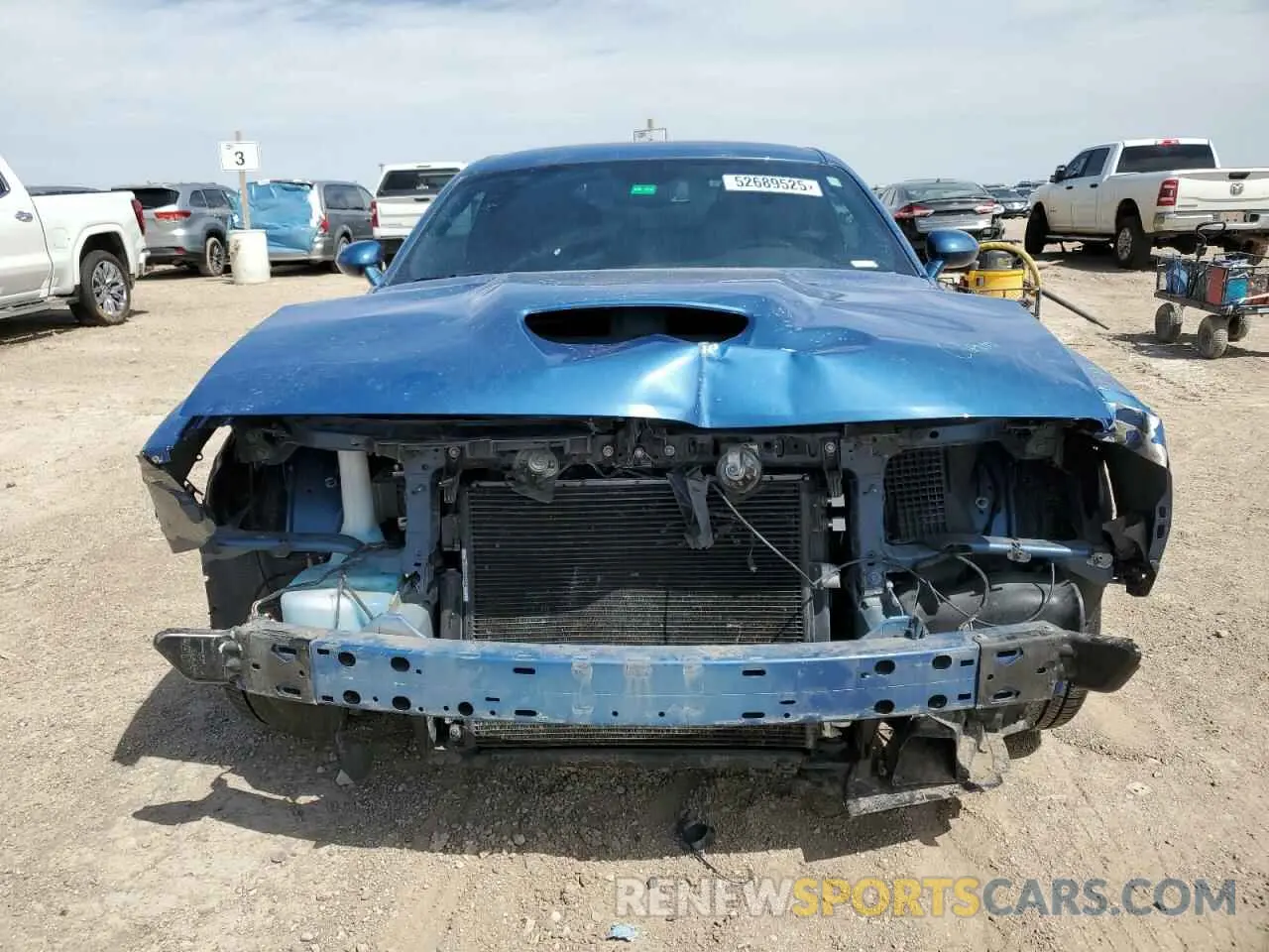 5 Photograph of a damaged car 2C3CDZJG4NH108517 DODGE CHALLENGER 2022