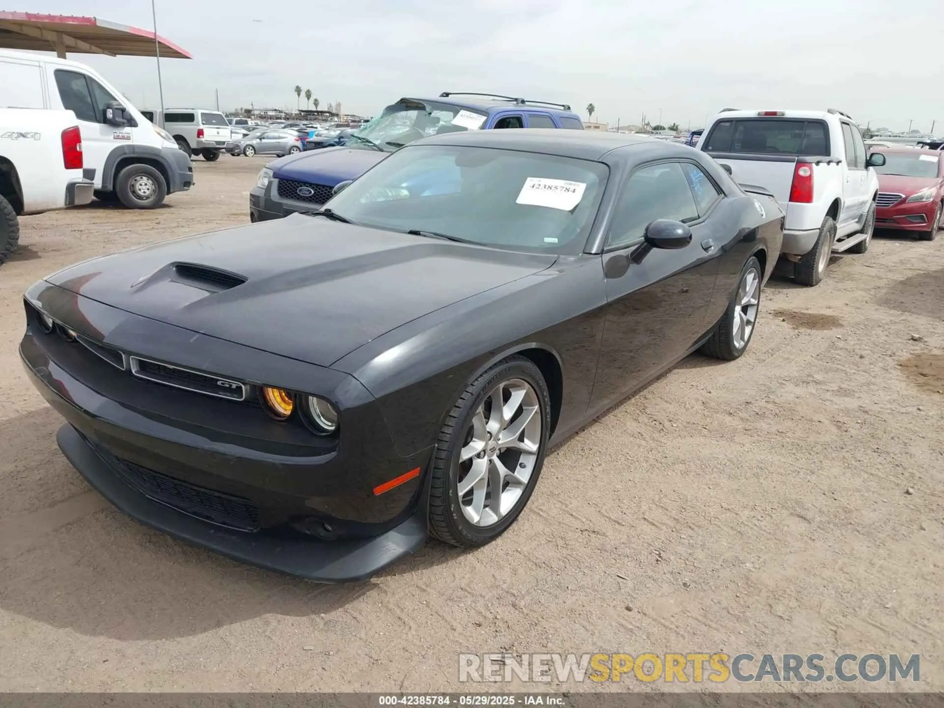 2 Photograph of a damaged car 2C3CDZJG4NH214742 DODGE CHALLENGER 2022