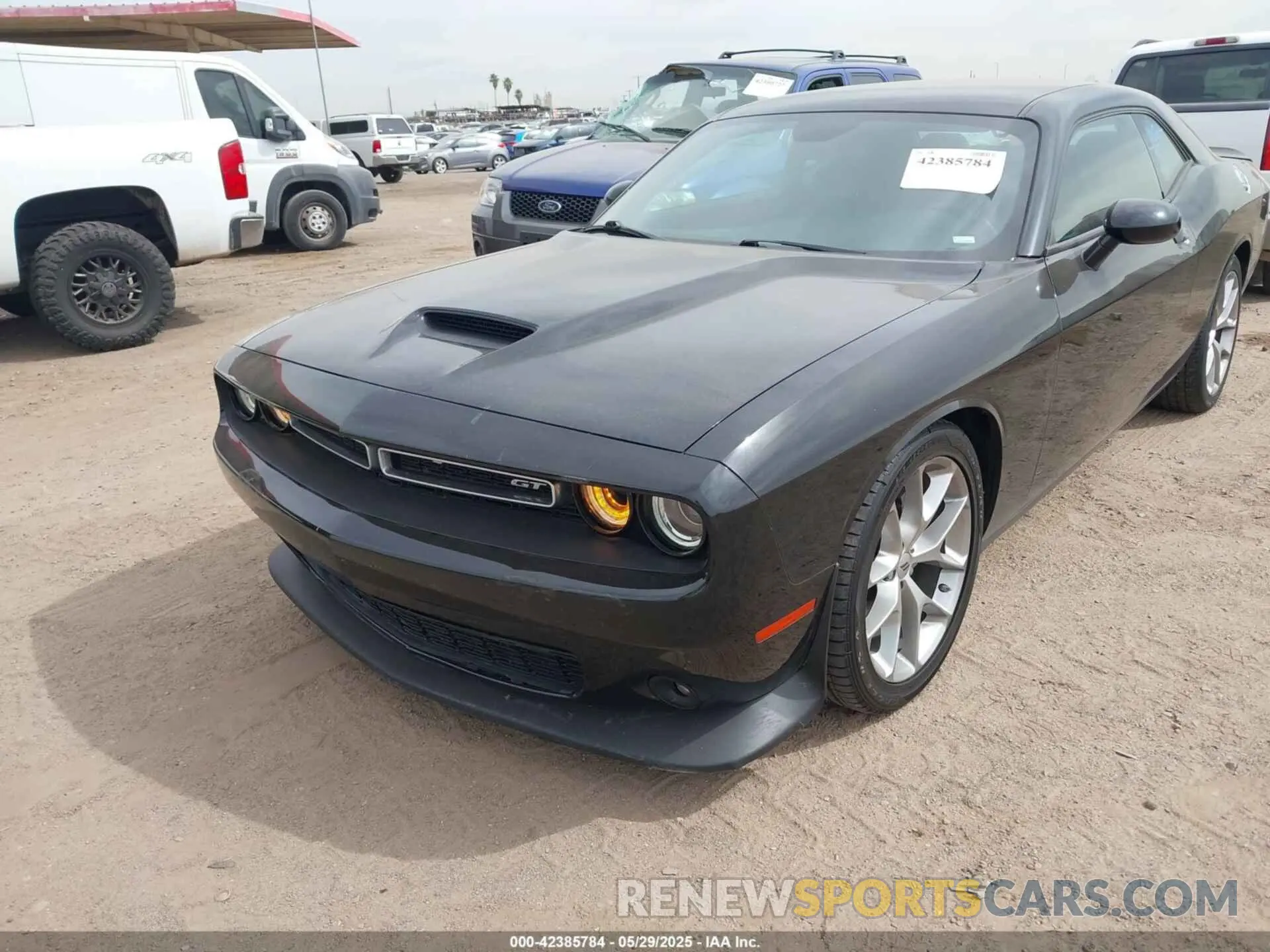 6 Photograph of a damaged car 2C3CDZJG4NH214742 DODGE CHALLENGER 2022