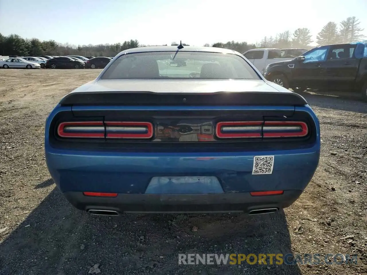 6 Photograph of a damaged car 2C3CDZJG5NH206620 DODGE CHALLENGER 2022