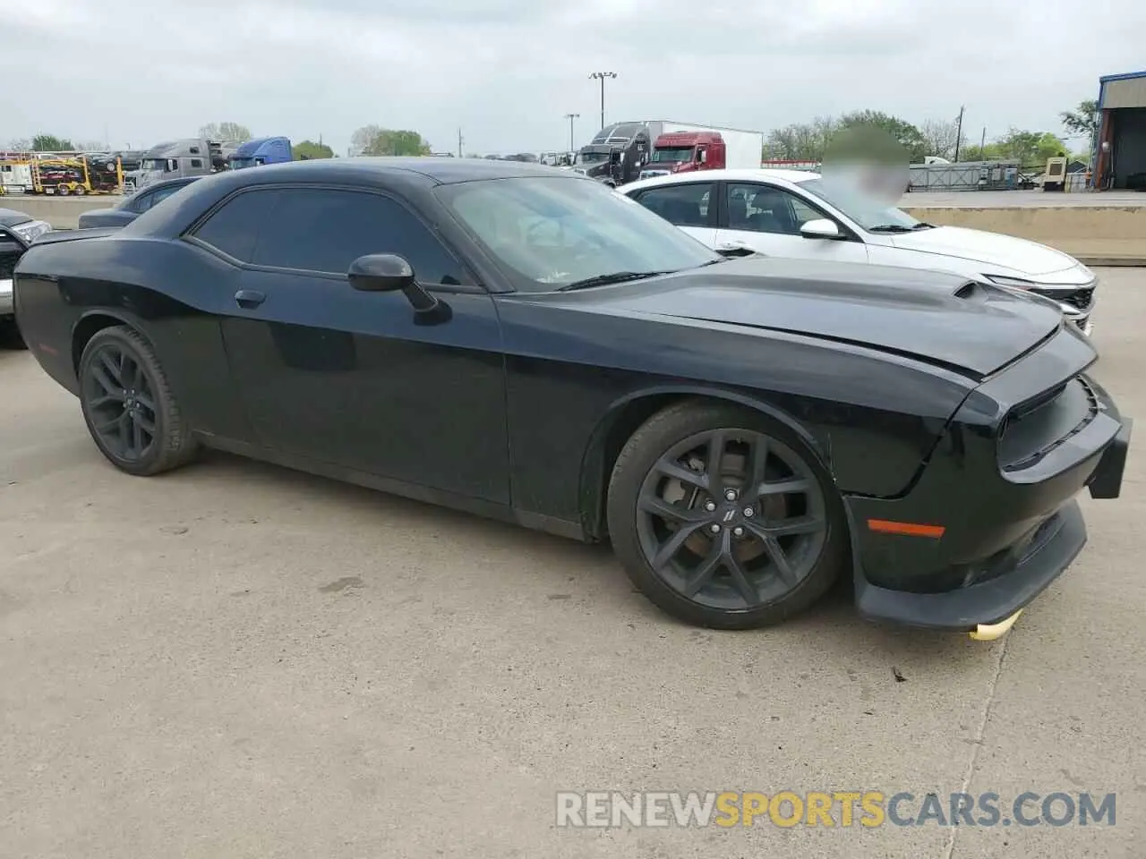 4 Photograph of a damaged car 2C3CDZJG6NH109488 DODGE CHALLENGER 2022